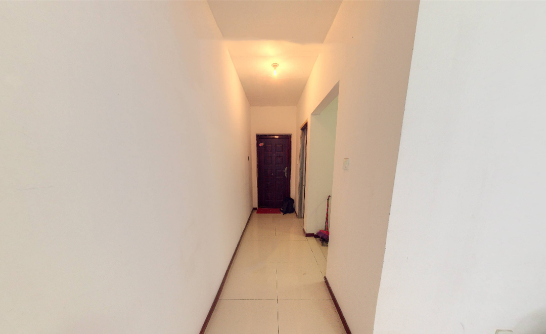和融&bull;优山美地名邸 3室1厅1卫 100m&sup2;
