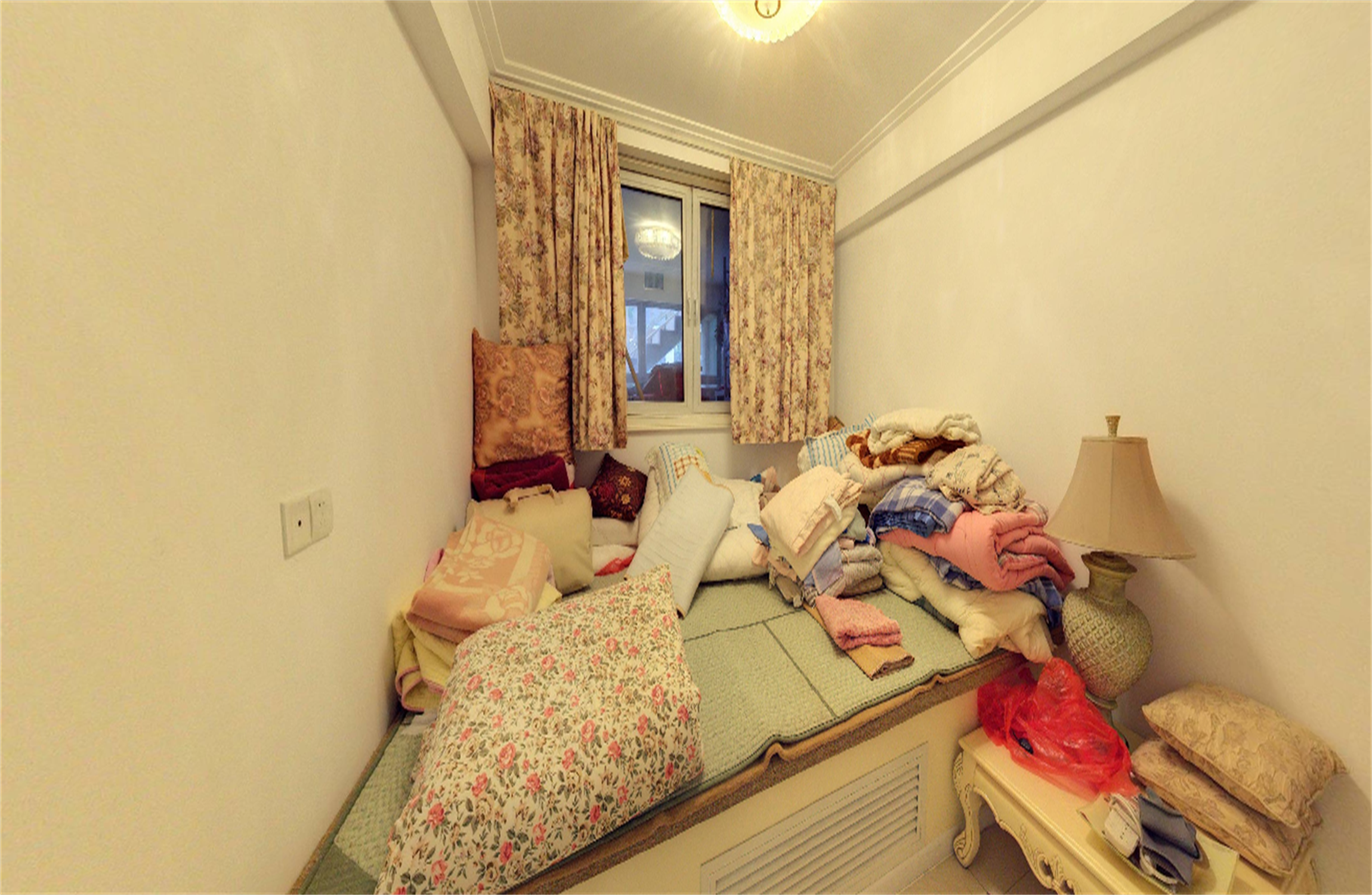 玉麒麟半岛 5室4厅4卫 342.65m&sup2;