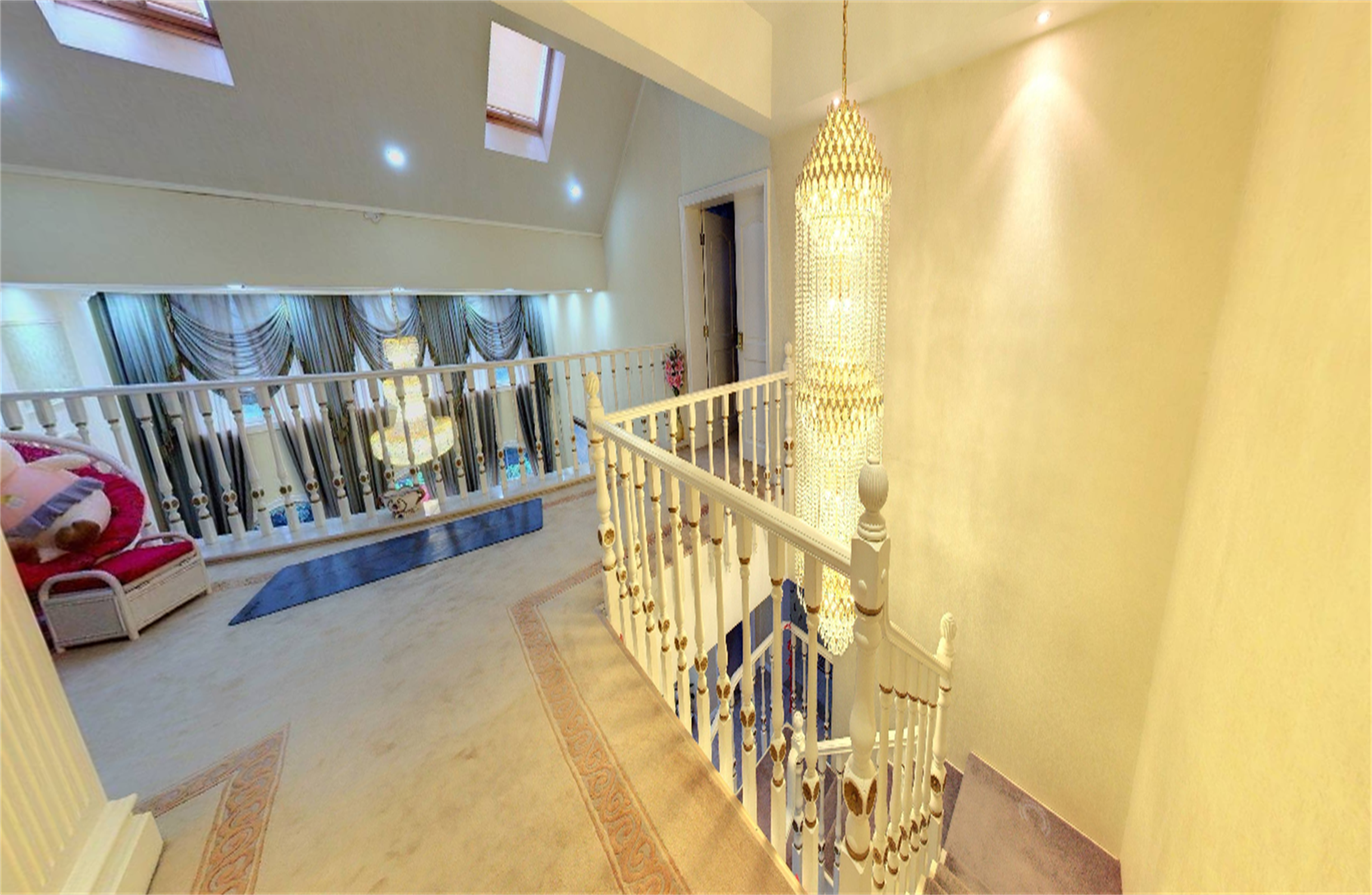玉麒麟半岛 5室4厅4卫 342.65m&sup2;