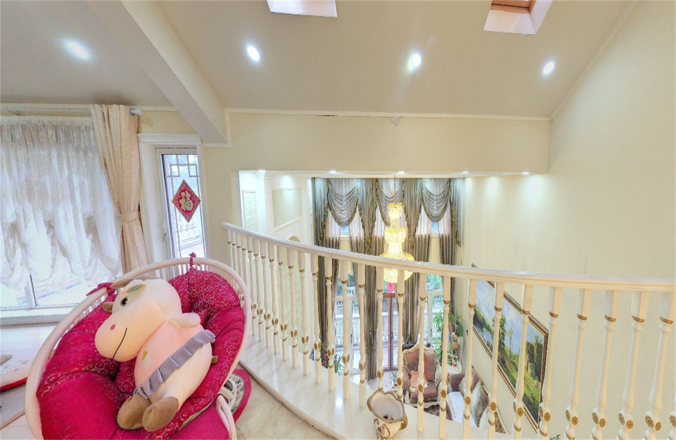 玉麒麟半岛 5室4厅4卫 342.65m&sup2;