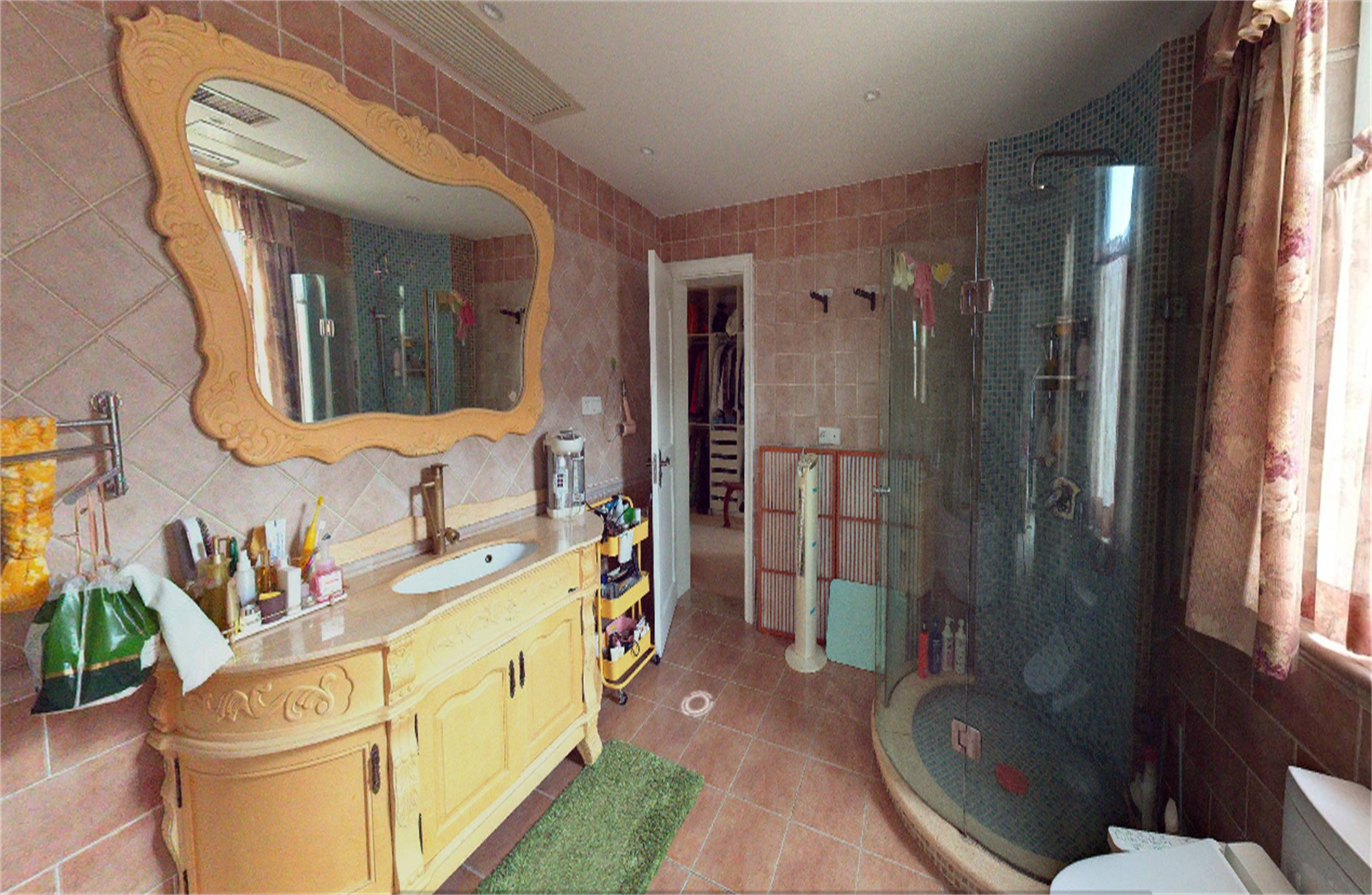 玉麒麟半岛 5室4厅4卫 342.65m&sup2;