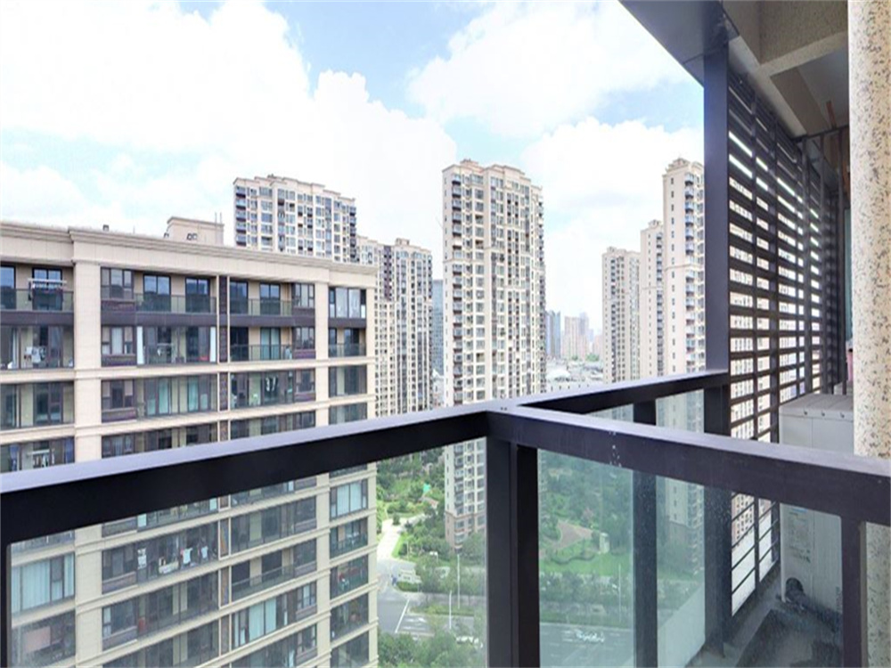 绿城沁园 4室2厅2卫 143m²
