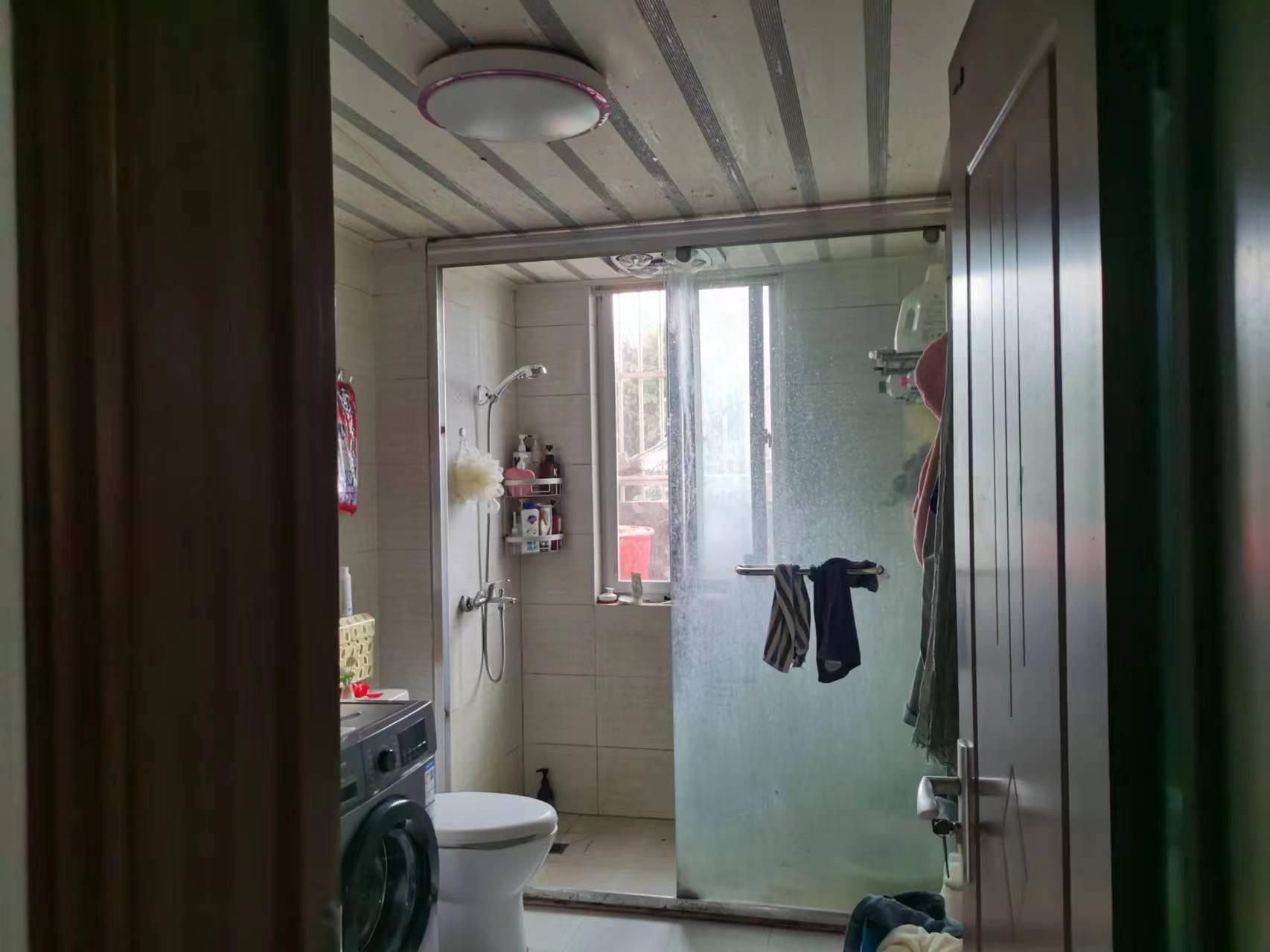 新华佳园 2室1厅1卫 86m&sup2;