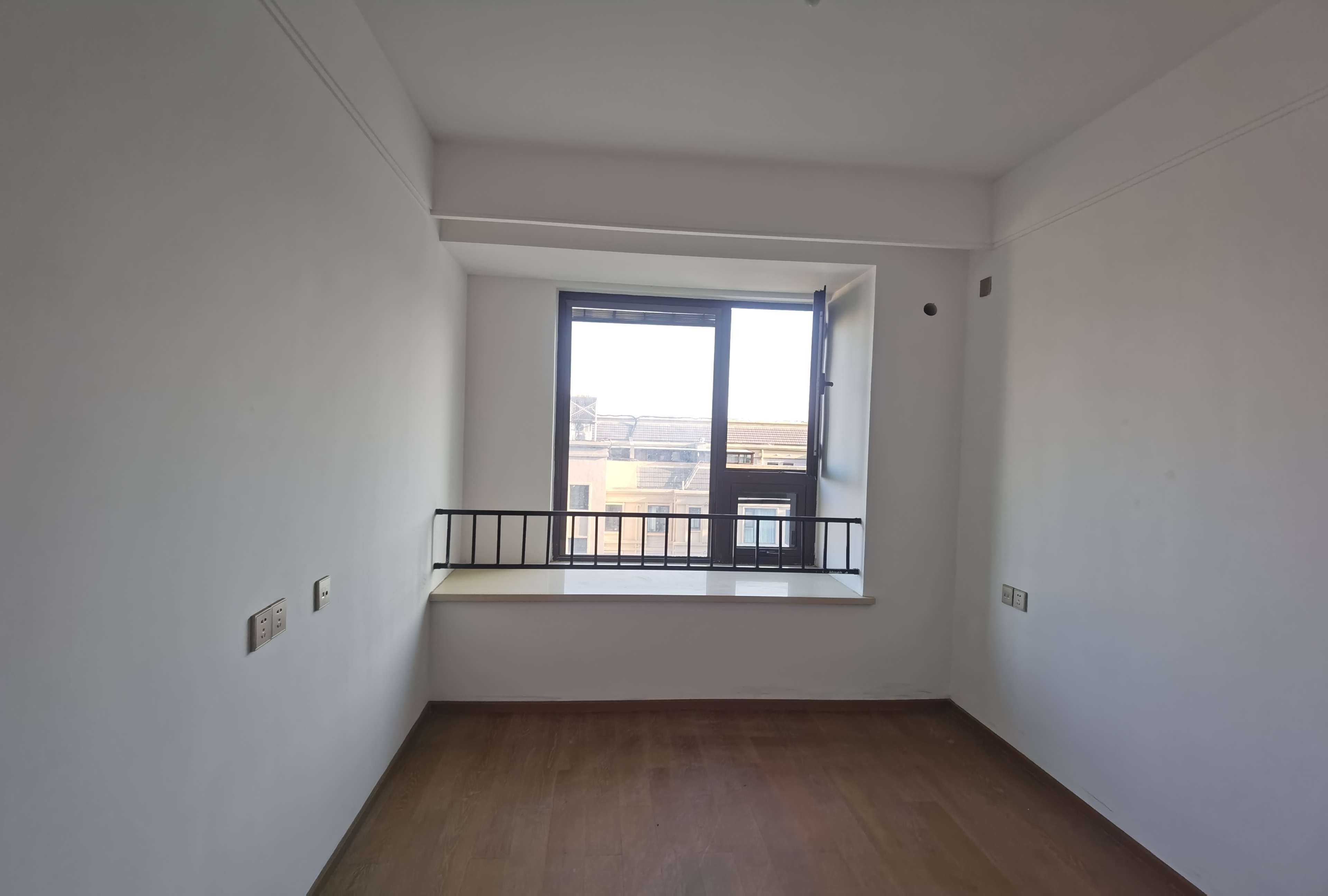 中南君悦府 4室2厅2卫 127m&sup2;