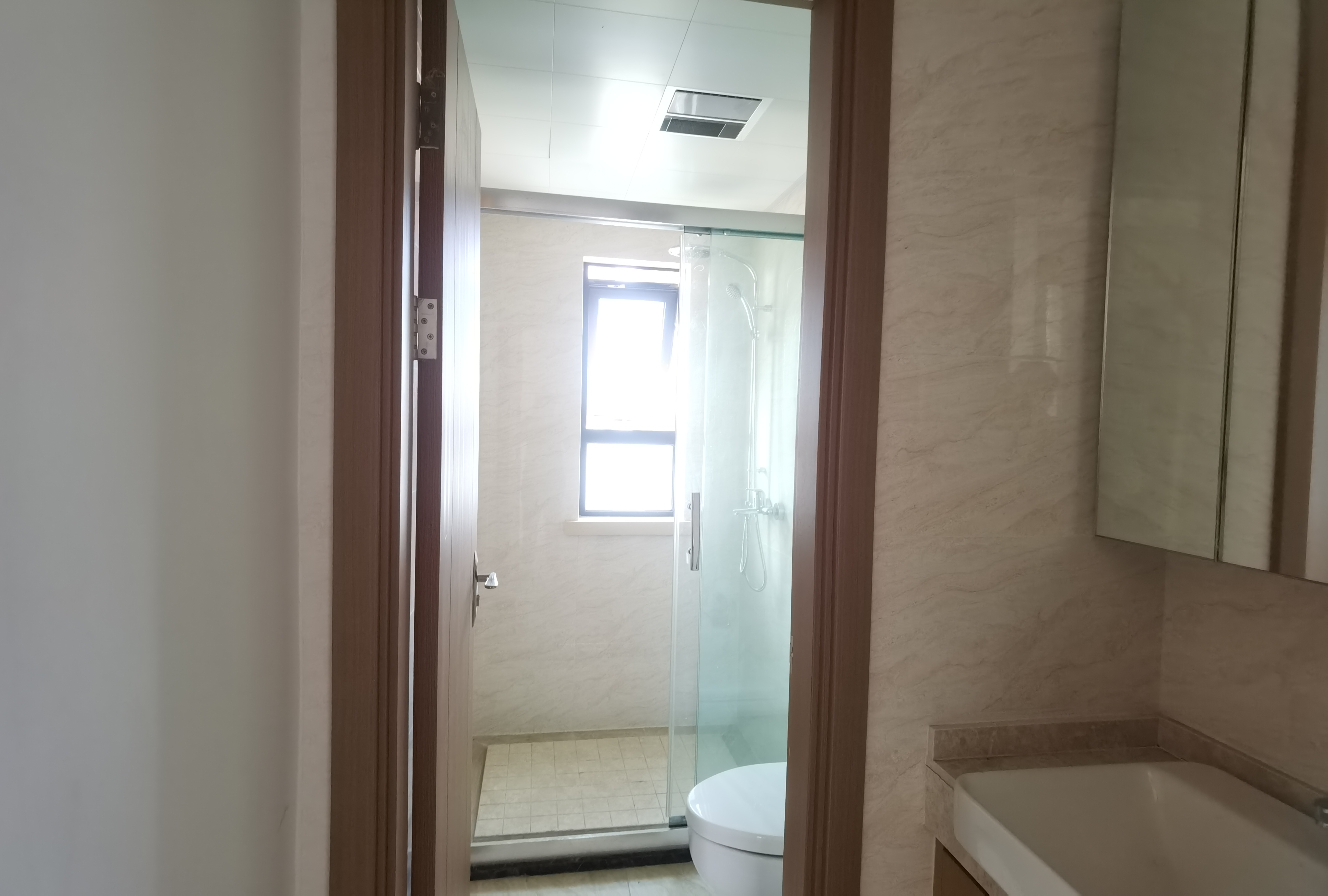 中南君悦府 4室2厅2卫 127m&sup2;