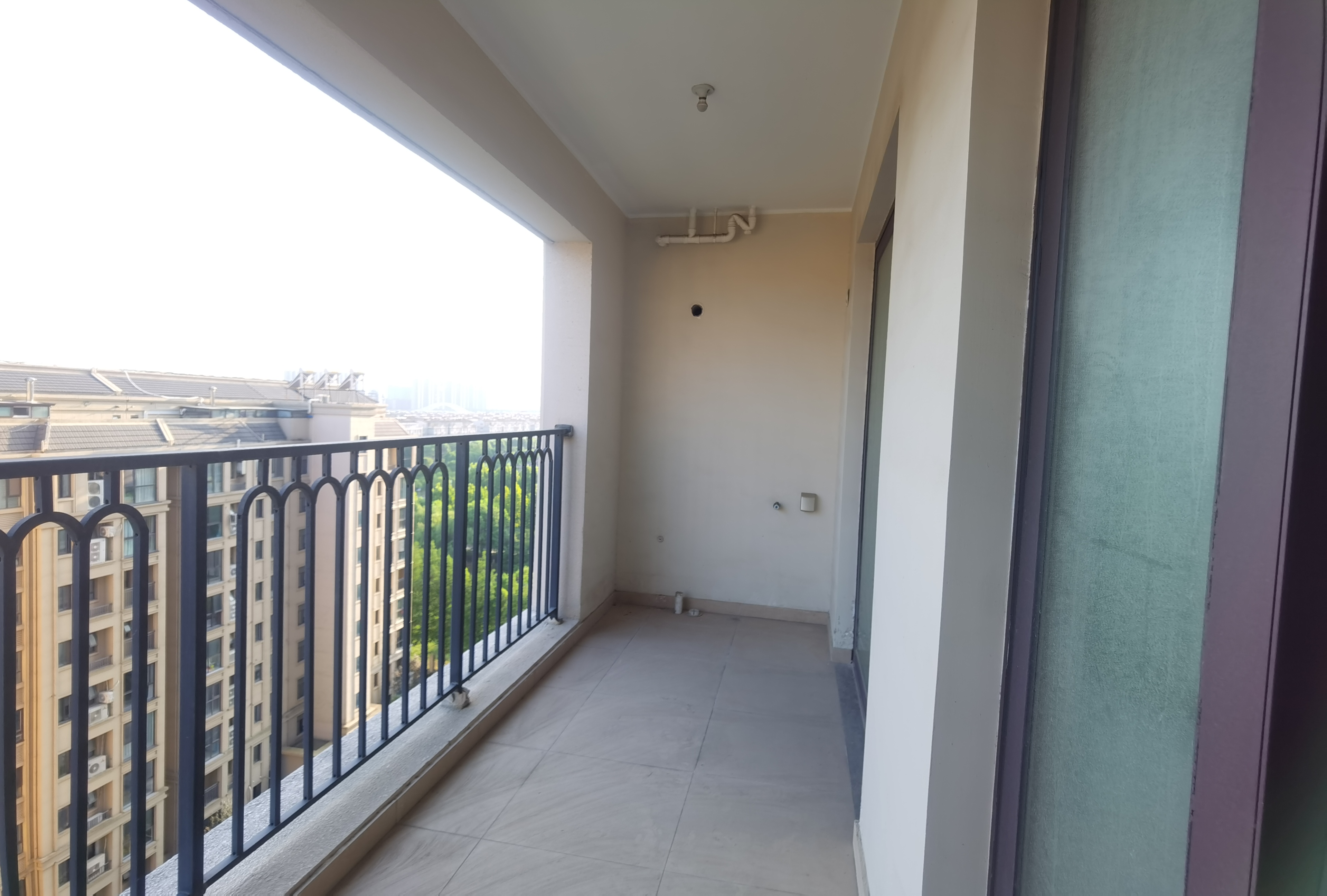 中南君悦府 4室2厅2卫 127m&sup2;