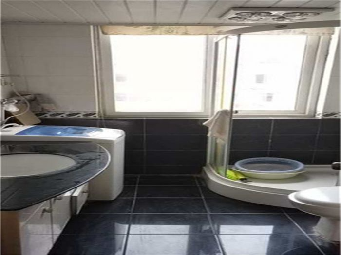 中南苑 3室1厅1卫 107m&sup2;