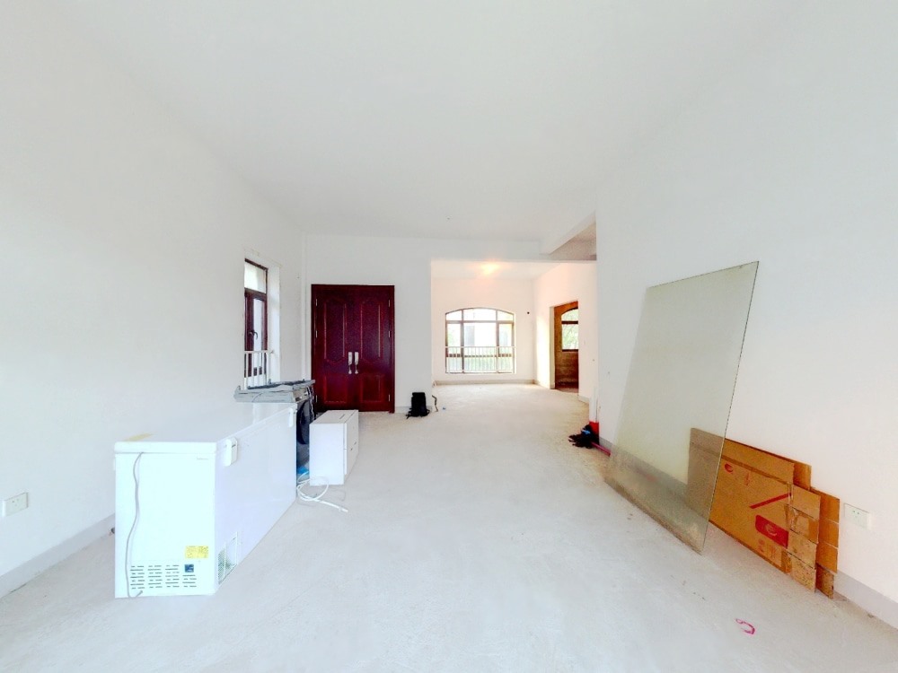 碧桂园(南通经济技术开发区) 4室2厅3卫 245.36m&sup2;