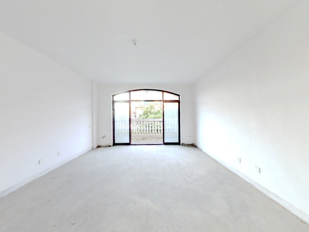 碧桂园(南通经济技术开发区) 4室2厅3卫 245.36m&sup2;