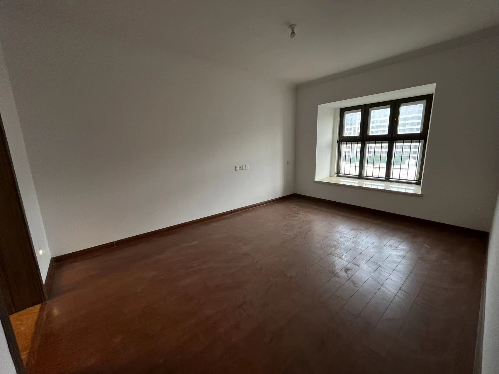 南通碧桂园翡翠华府 4室2厅2卫 143m&sup2;