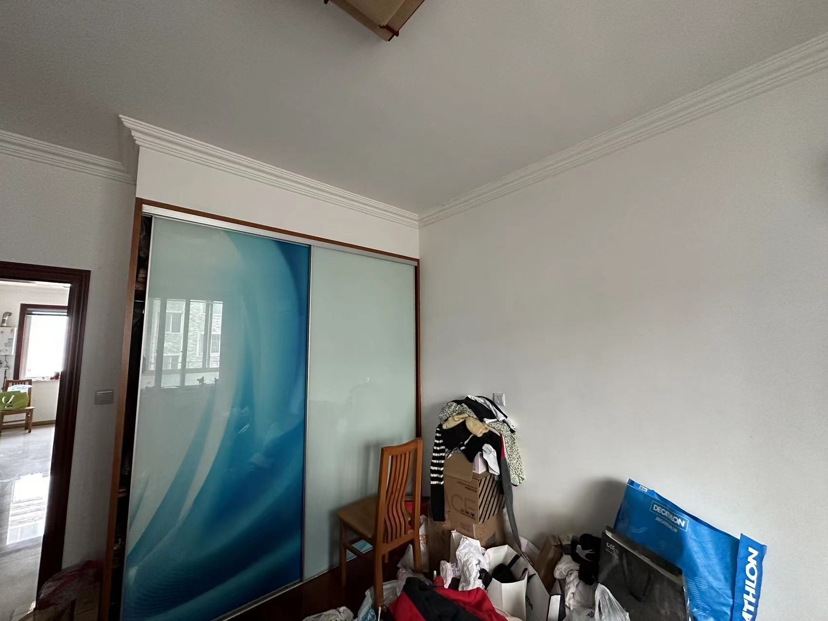 华山花苑四期 3室2厅1卫 152m&sup2;
