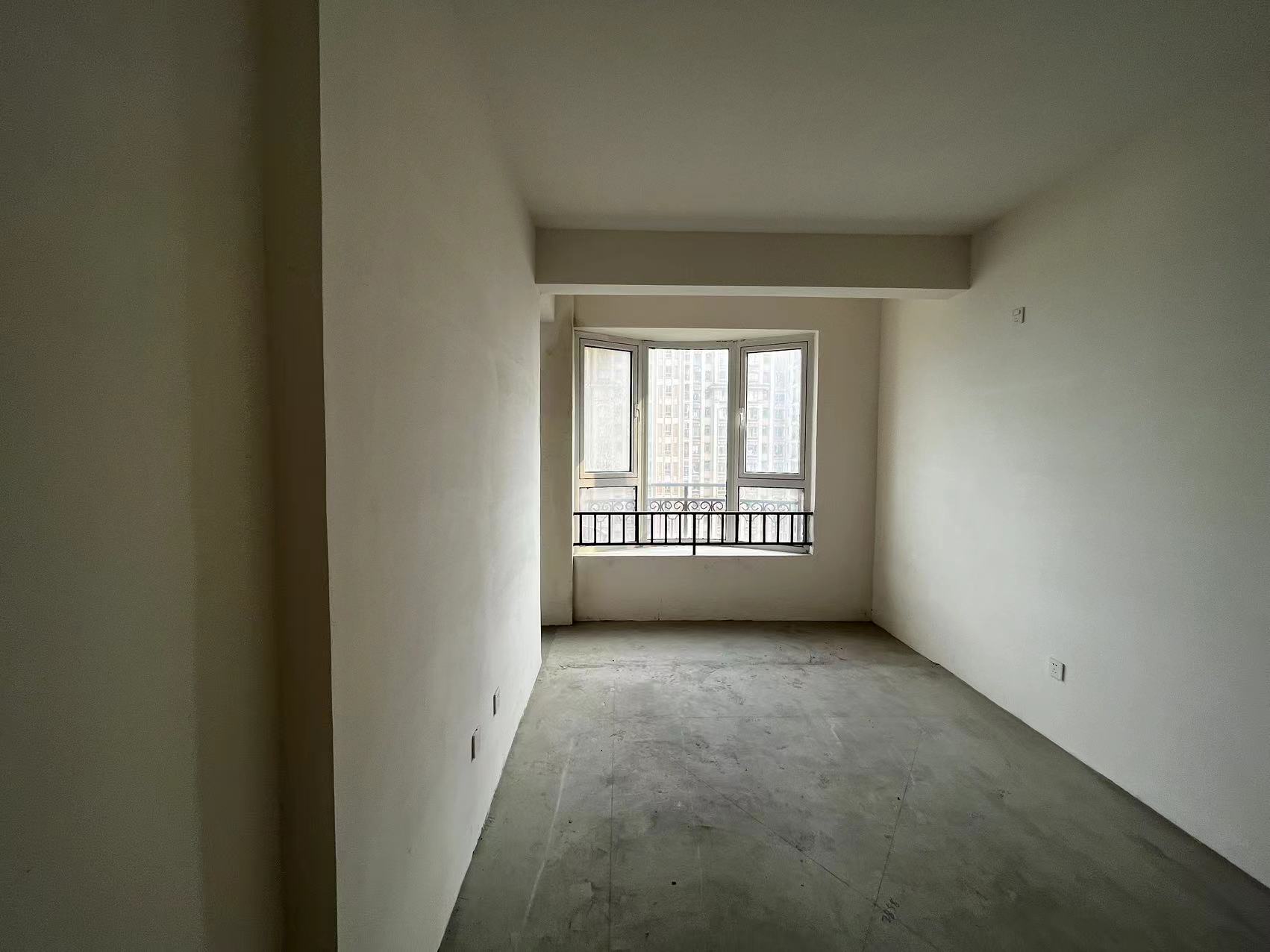中南世纪花城二期 3室2厅1卫 123.63m&sup2;