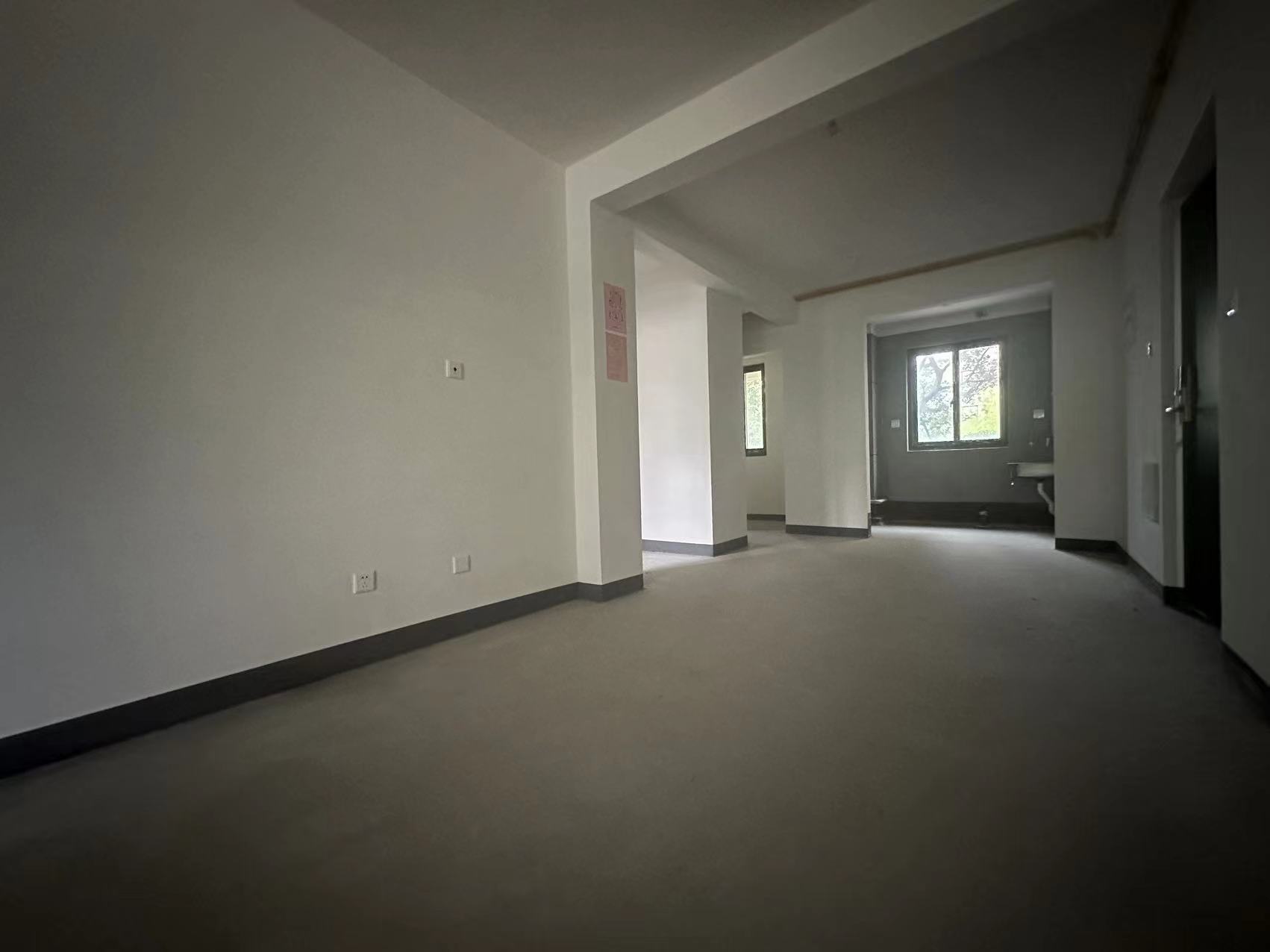 招商新城雍景湾 3室2厅1卫 100m&sup2;