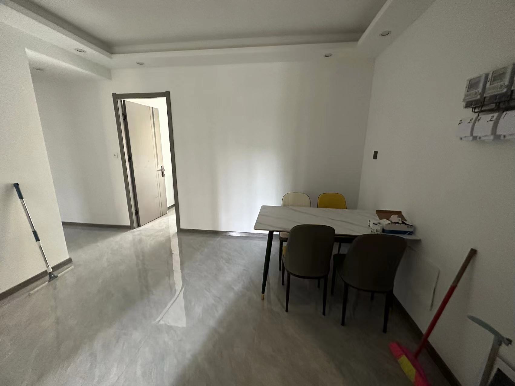 绿地江海图 4室2厅2卫 130.00m&sup2;