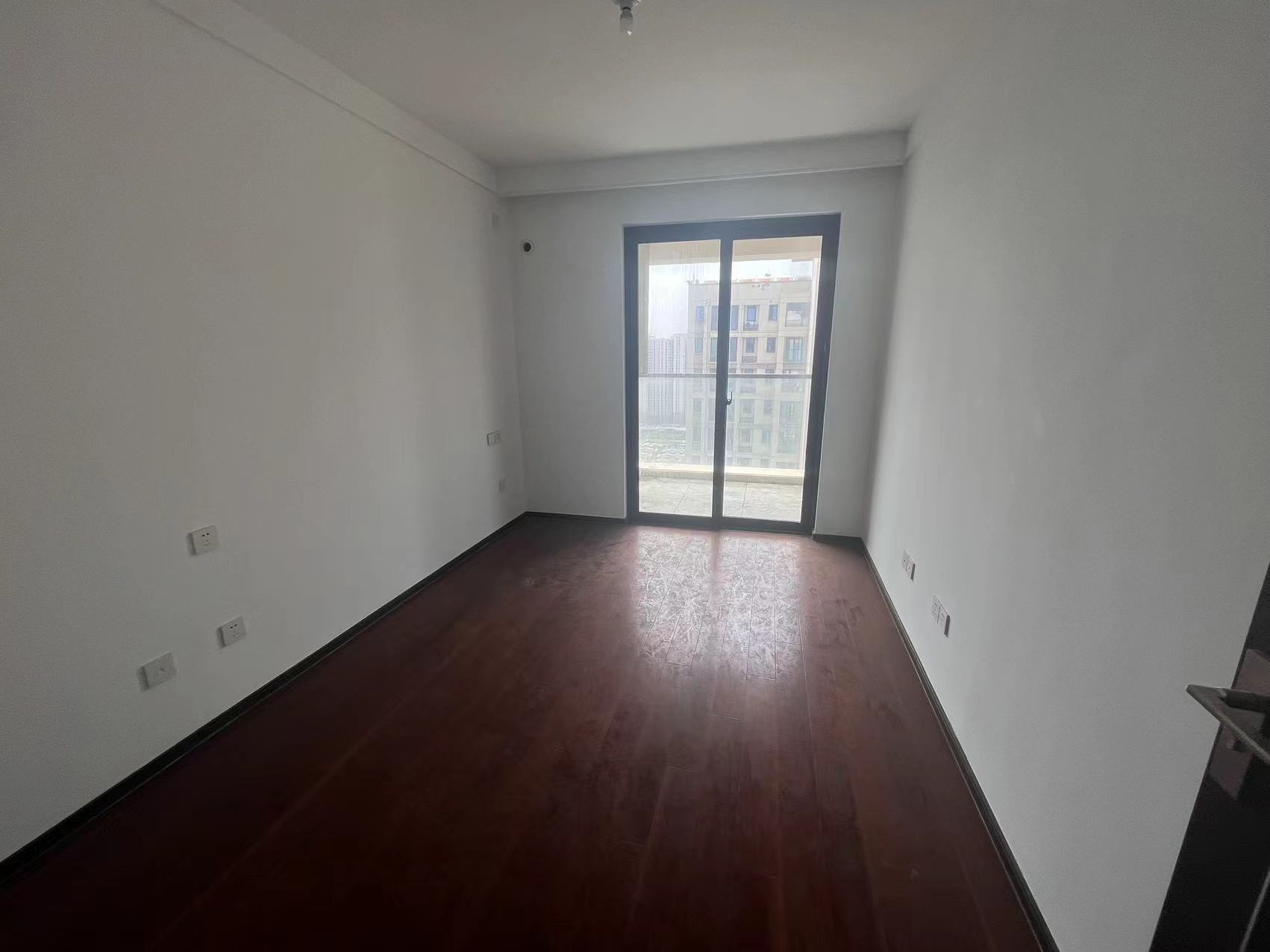 云樾东方 3室2厅2卫 134m&sup2;