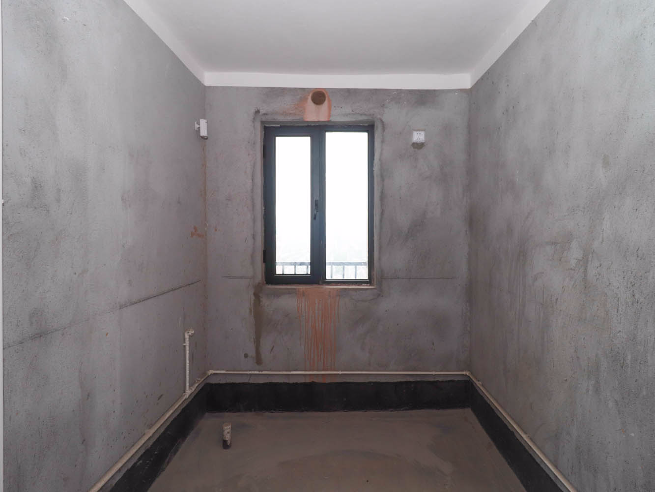 华山花苑六期 5室2厅2卫 95.00m&sup2;