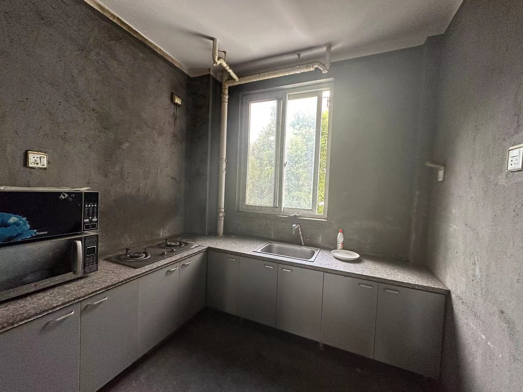 金霞南苑南区 2室1厅1卫 90m&sup2;