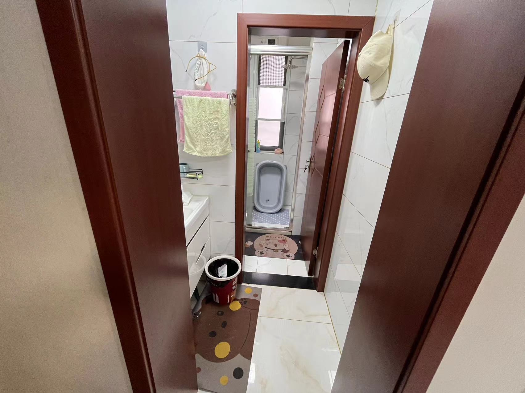 姚港路22号 3室1厅1卫 76.4m&sup2;