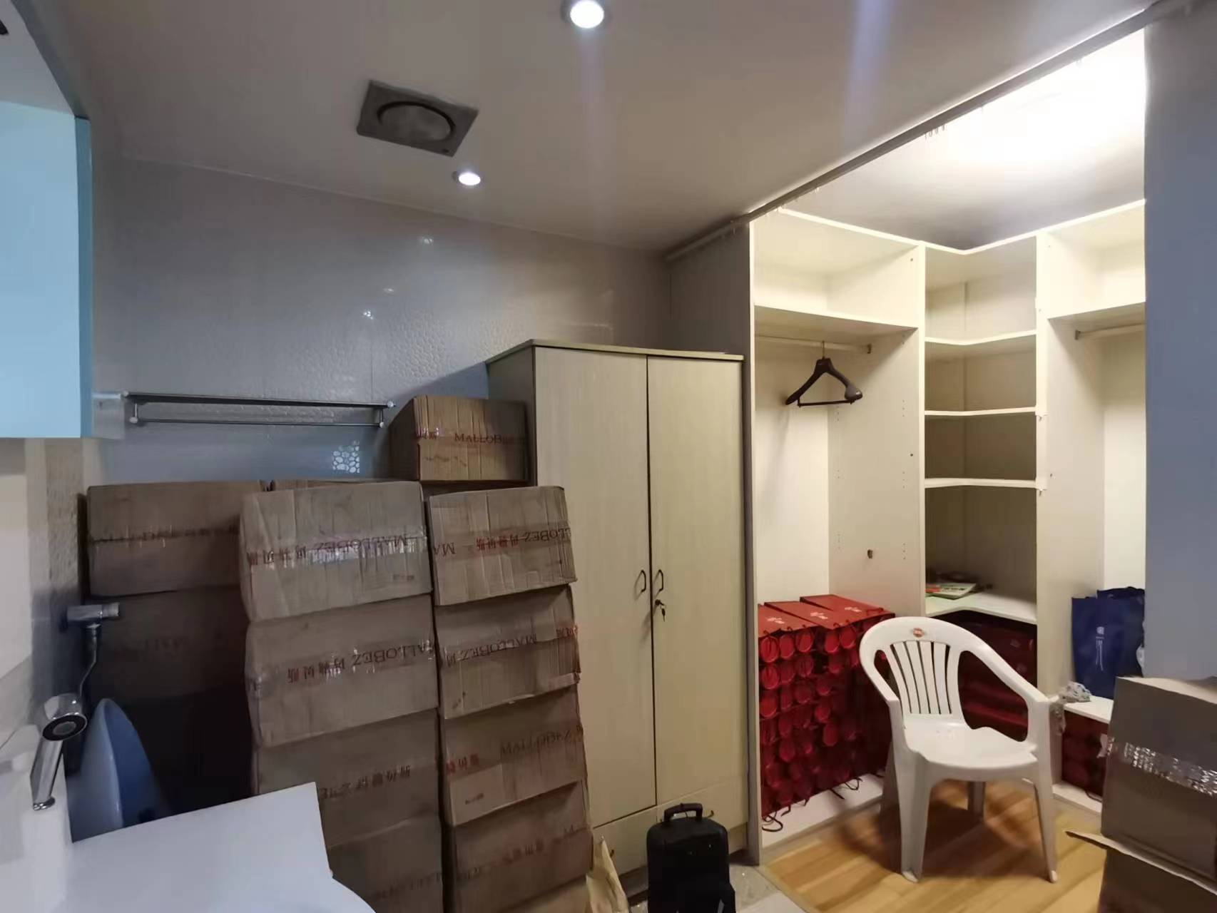 德民花苑西区 4室2厅2卫 202.00m&sup2;