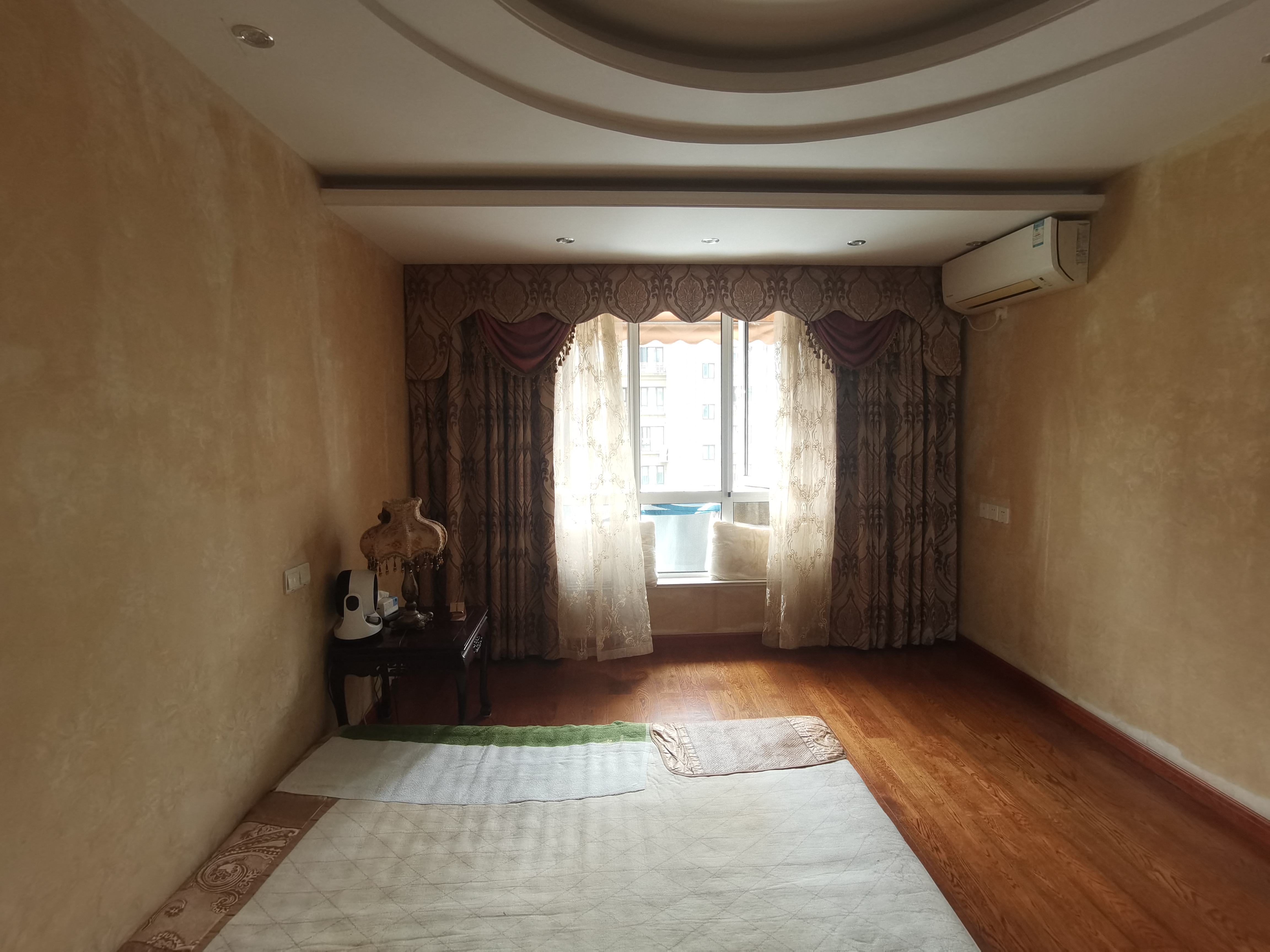 城市嘉苑 3室2厅1卫 140m&sup2;