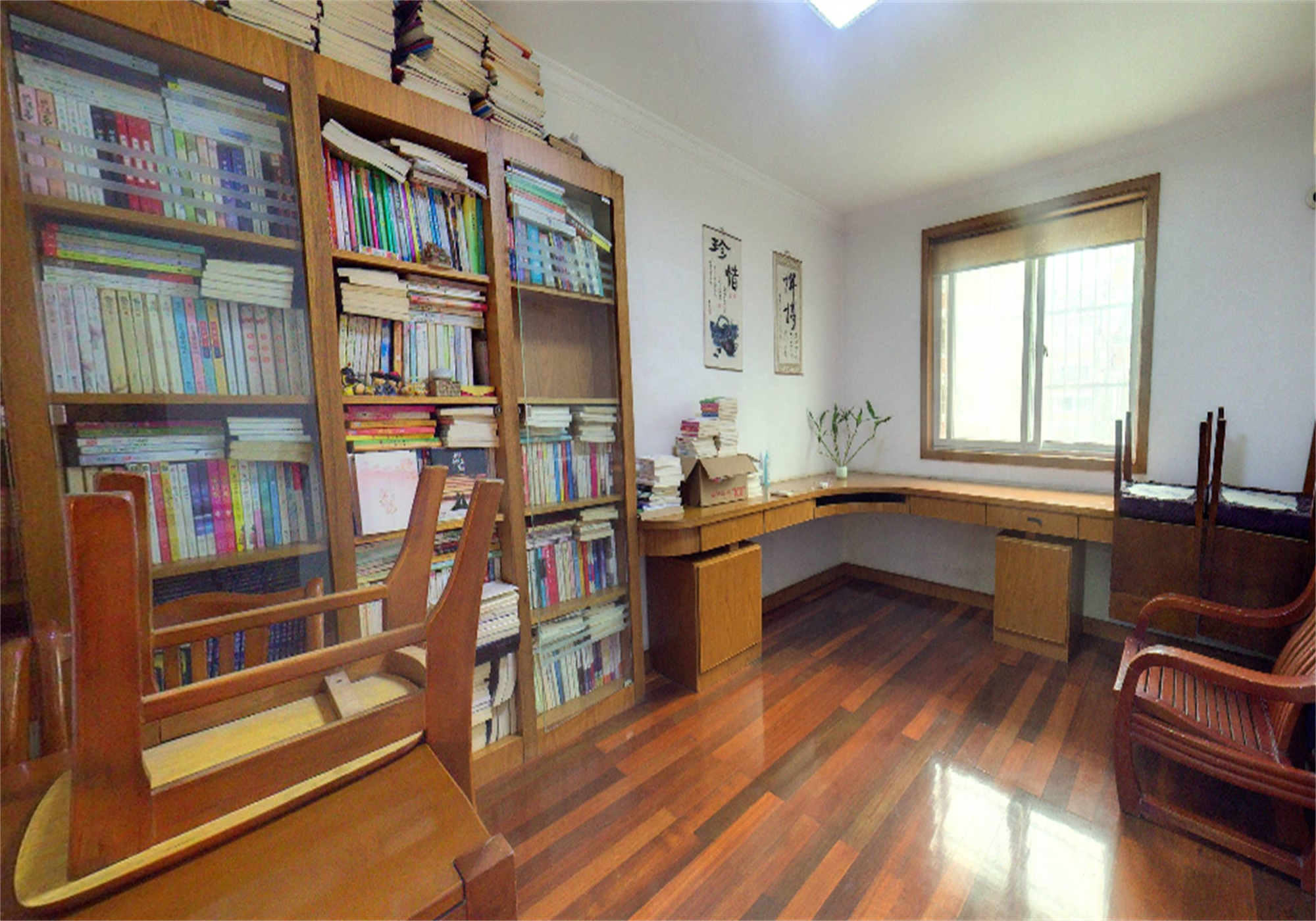 濠景园西区 5室2厅2卫 195.00m&sup2;