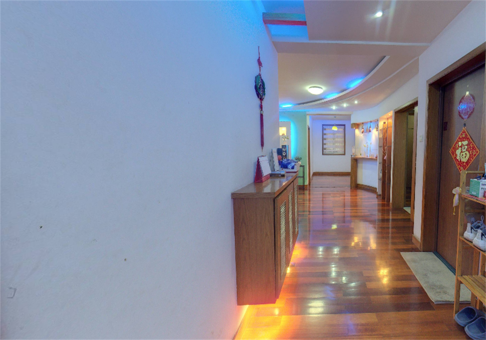 濠景园西区 5室2厅2卫 195.00m&sup2;