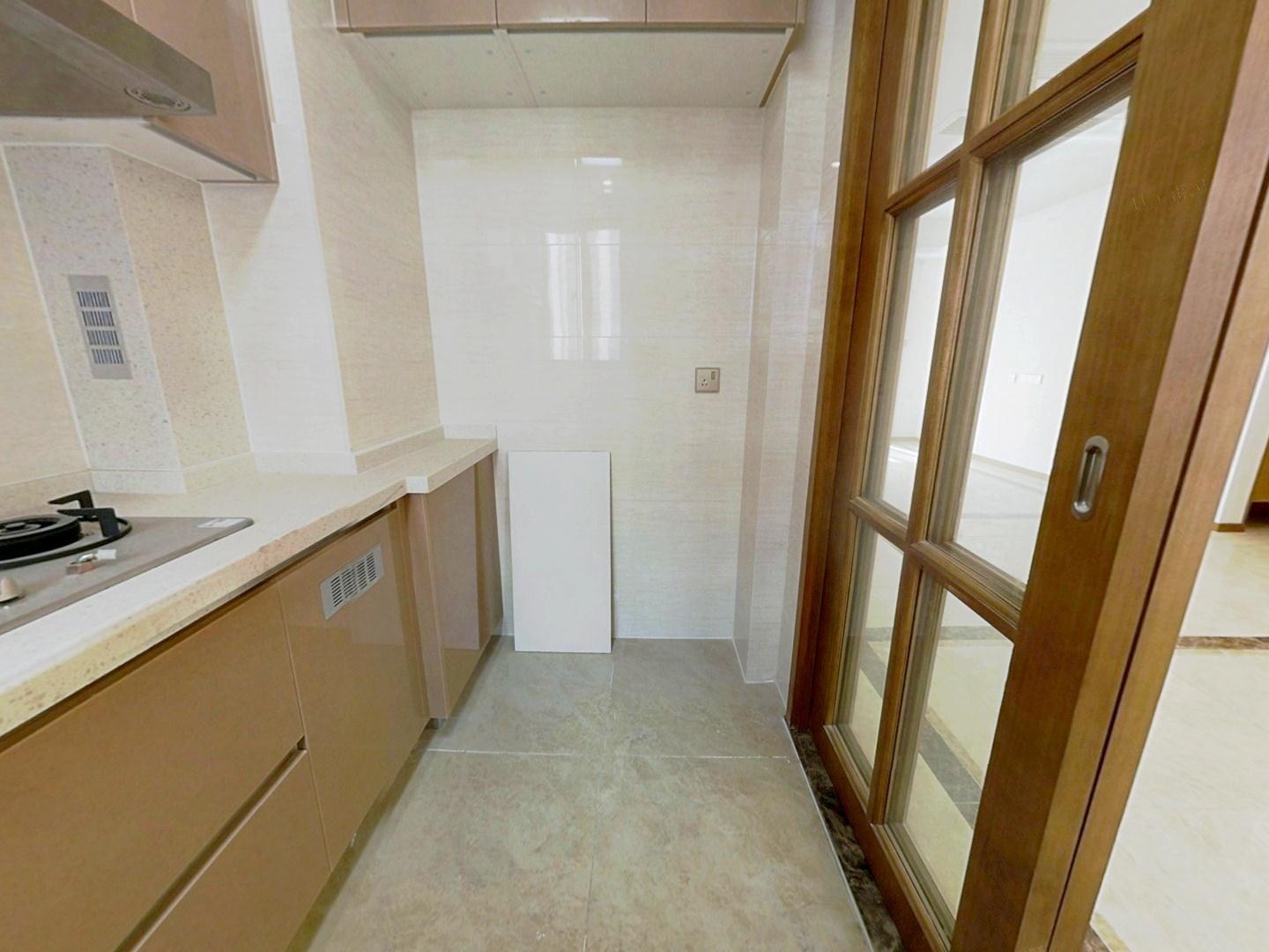 中南漫悦湾 3室2厅2卫 111m&sup2;