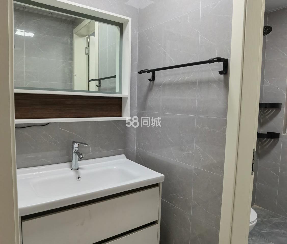 南通橡树湾 3室2厅2卫 128m&sup2;