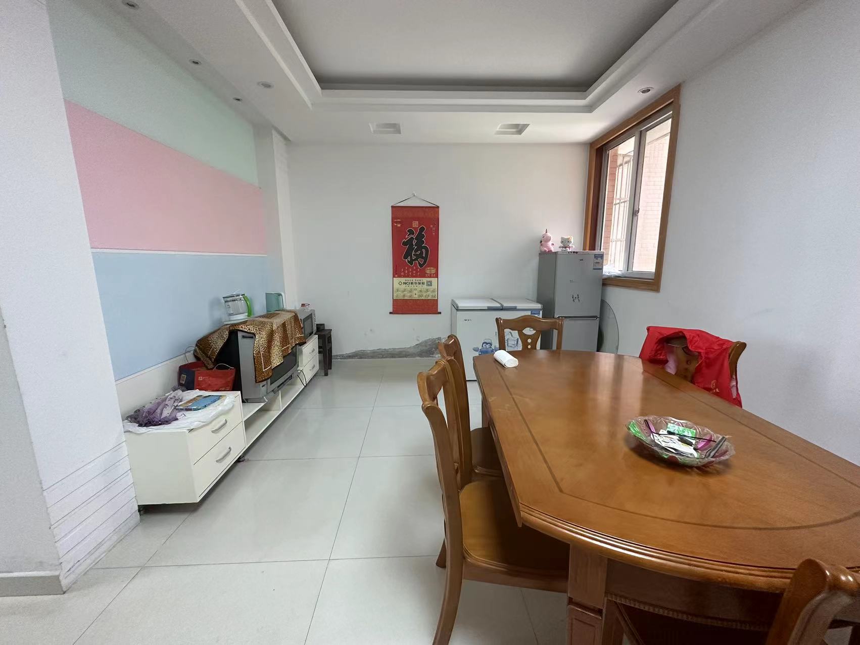 果园名居 3室2厅1卫 106m&sup2;
