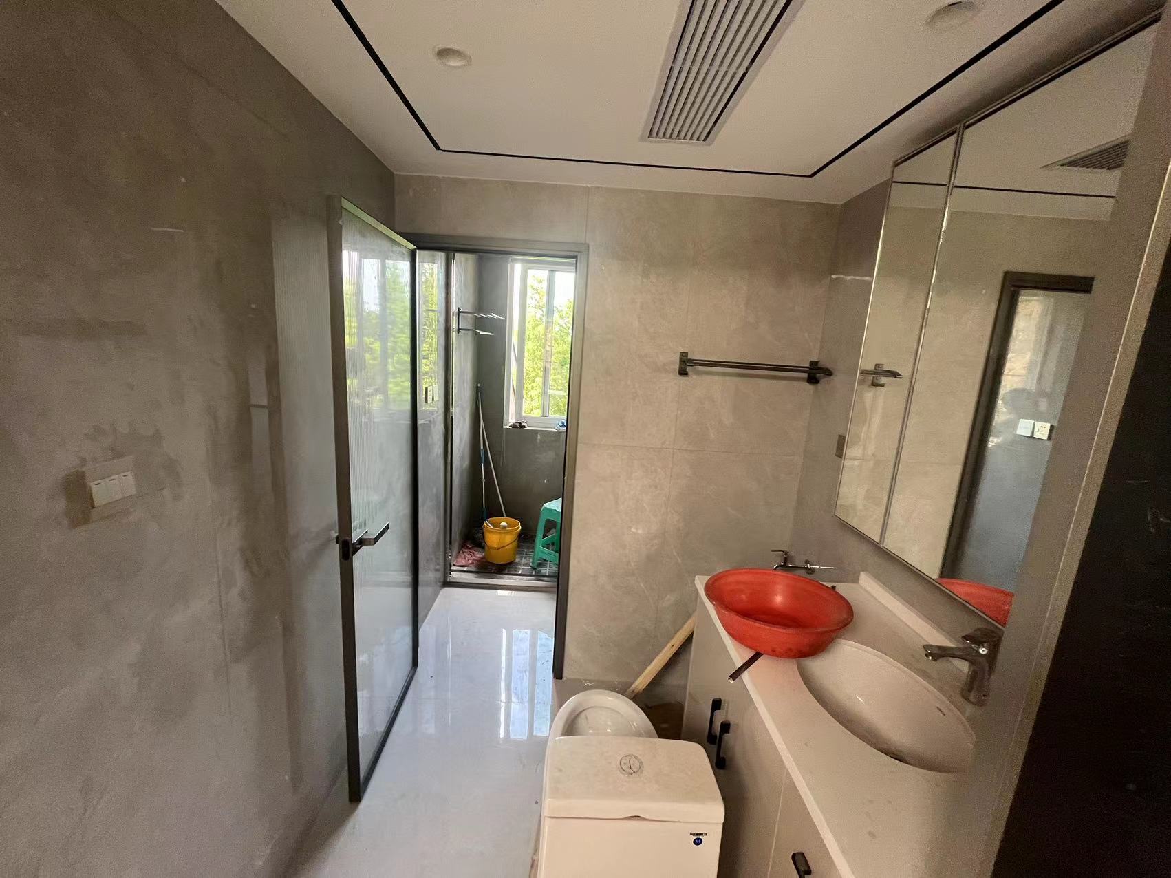 景明花苑 3室2厅1卫 126m&sup2;