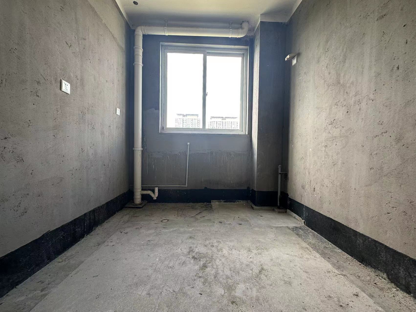 果园名居 6室3厅3卫 126m&sup2;