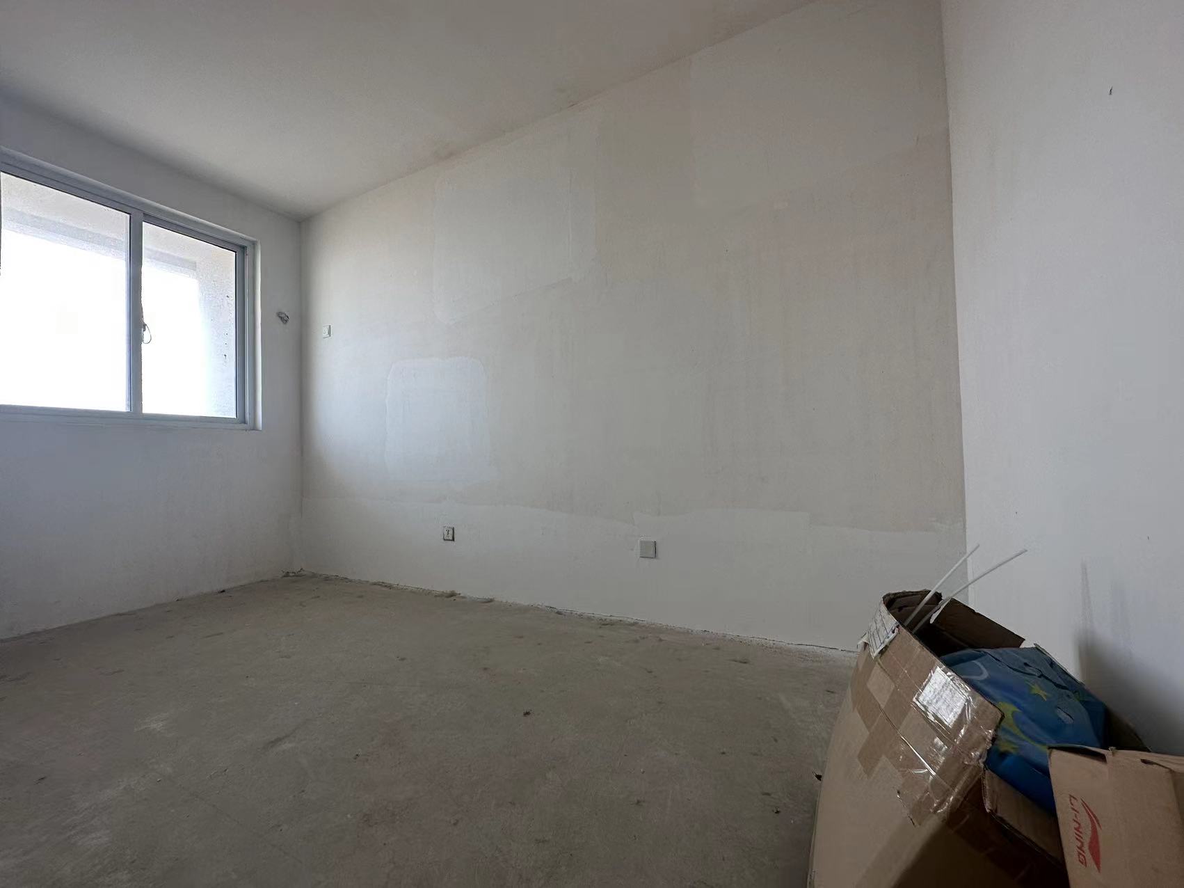 果园名居 6室3厅3卫 126m&sup2;
