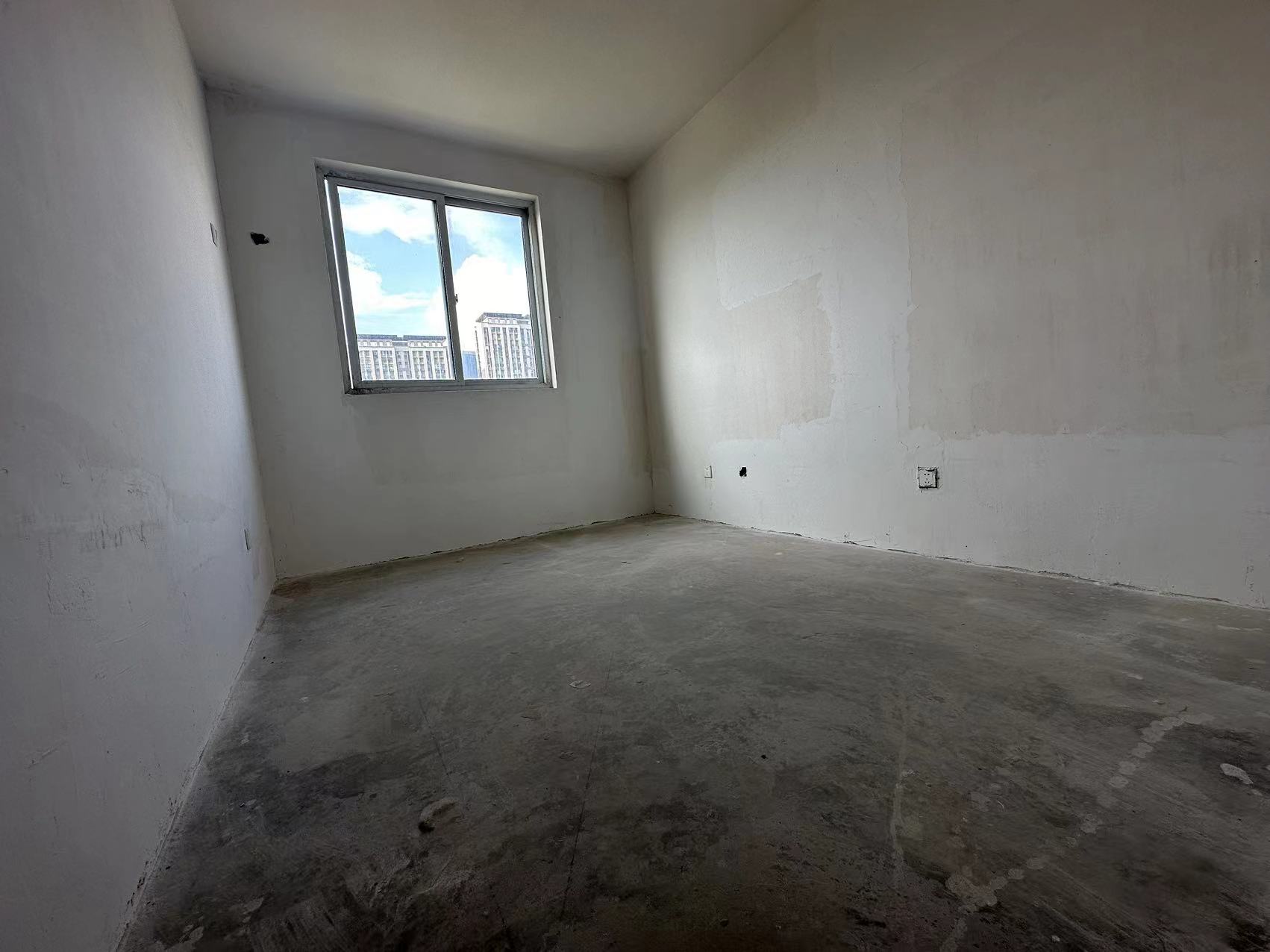 果园名居 6室3厅3卫 126m&sup2;