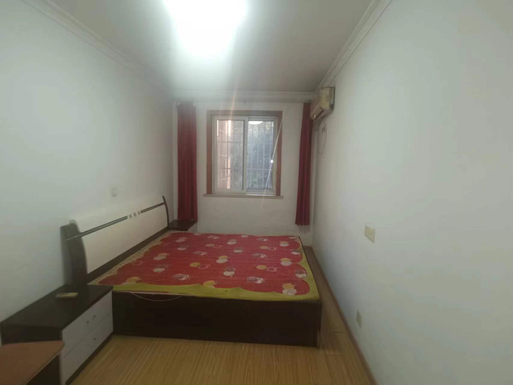 虹桥新苑 2室1厅1卫 70m&sup2;