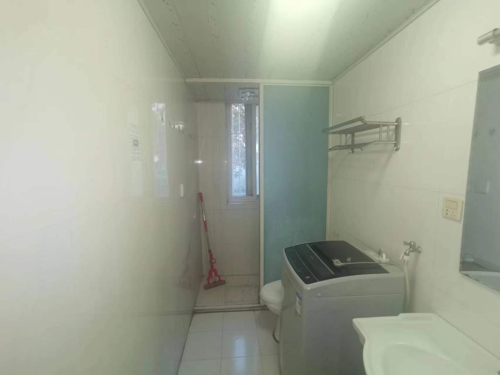 虹桥新苑 2室1厅1卫 70m&sup2;