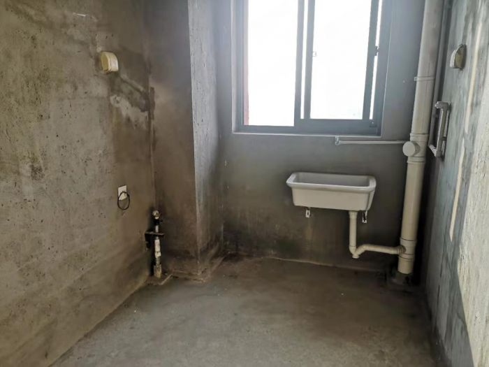 炜赋花苑 2室2厅1卫 92m&sup2;