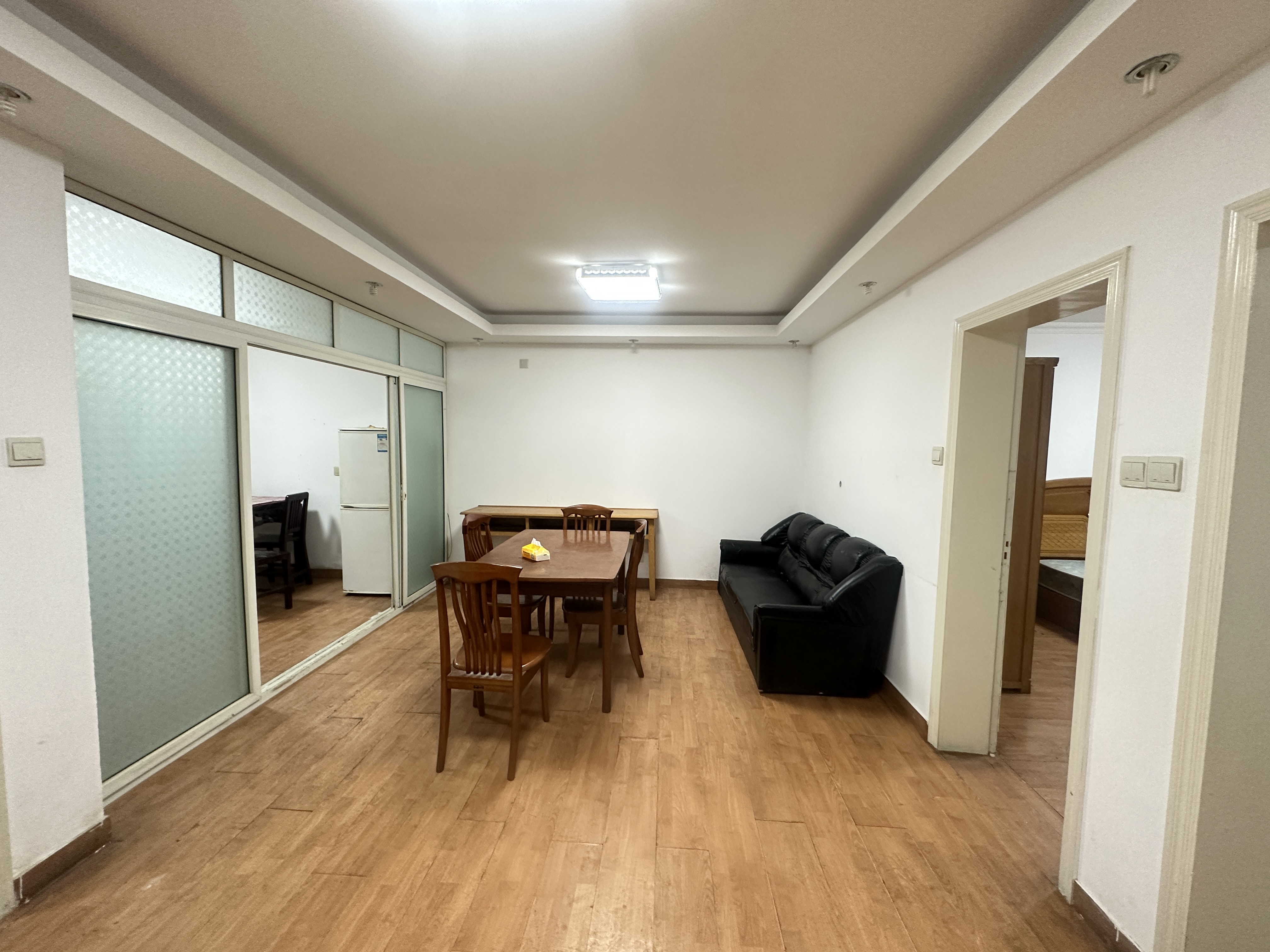 五山花苑 2室1厅1卫 93m²