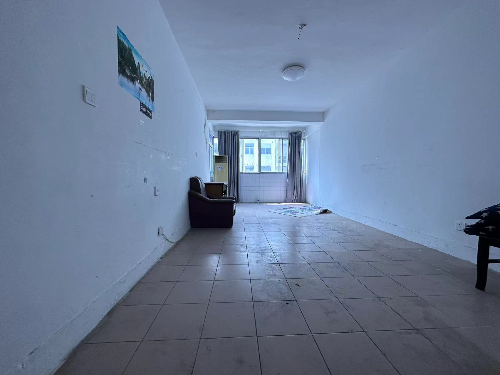 金和小区 3室2厅1卫 91m&sup2;