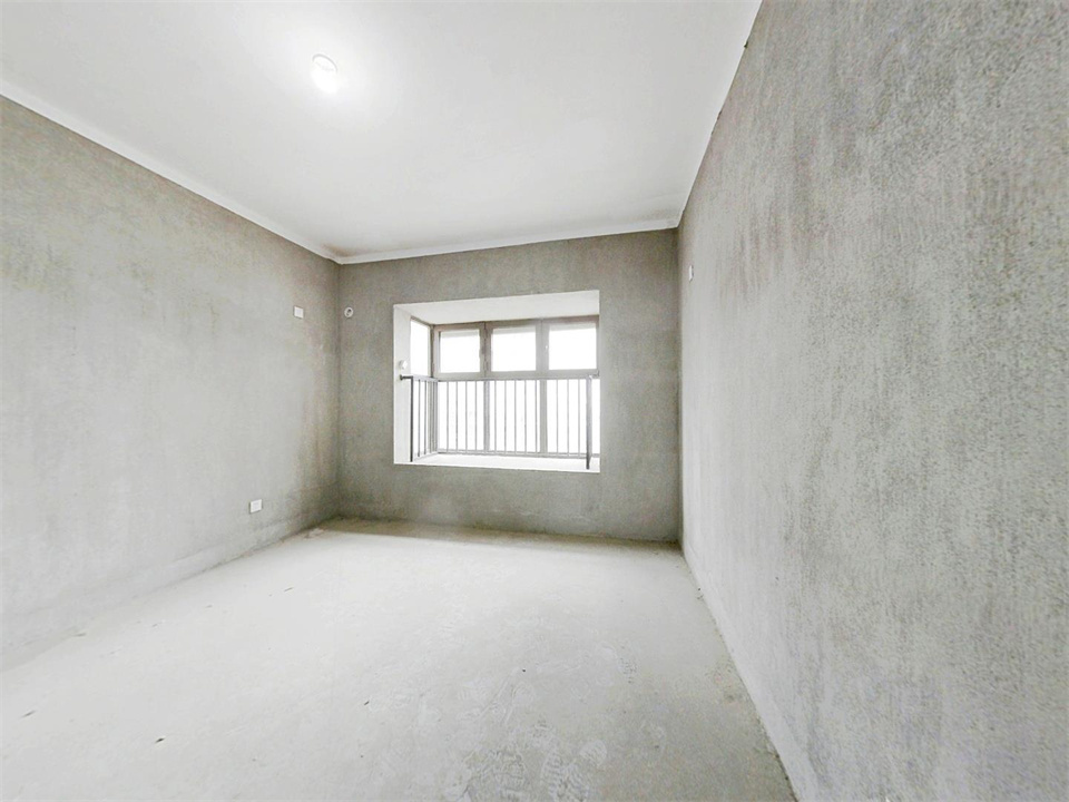 华强城 3室2厅2卫 128.63m&sup2;