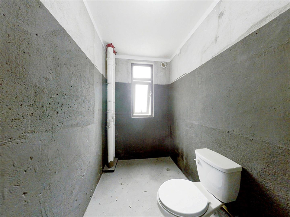 华强城 3室2厅2卫 128.63m&sup2;