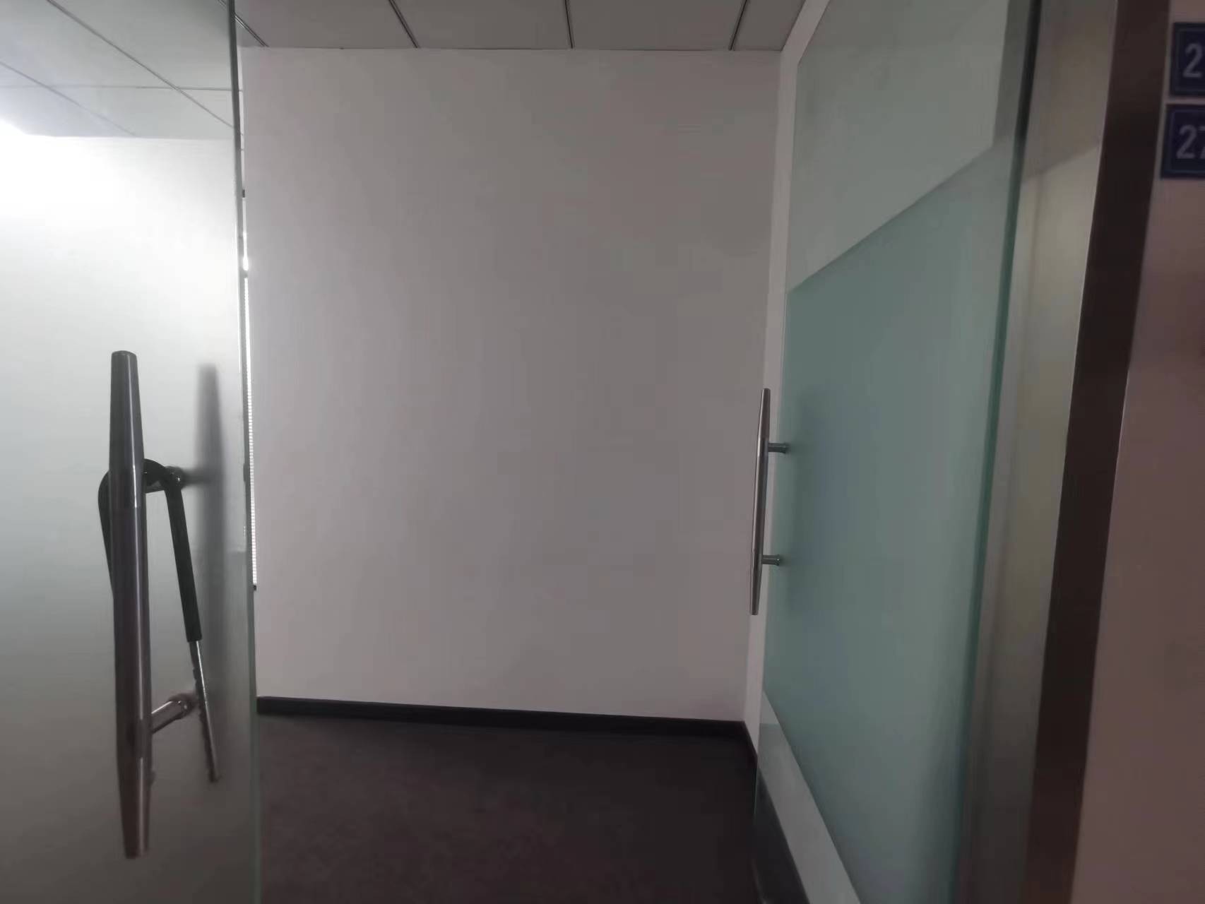 中南世纪城南区 1室1厅1卫 200m&sup2;