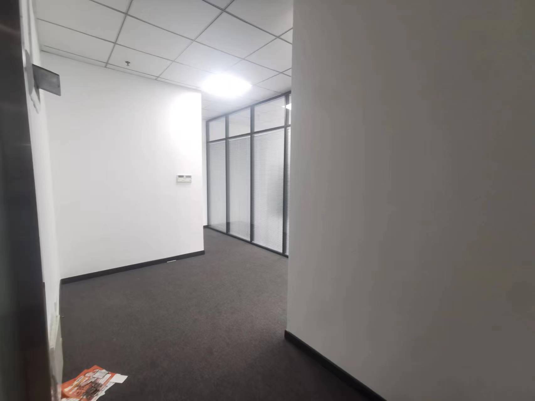 中南世纪城南区 1室1厅1卫 200m&sup2;