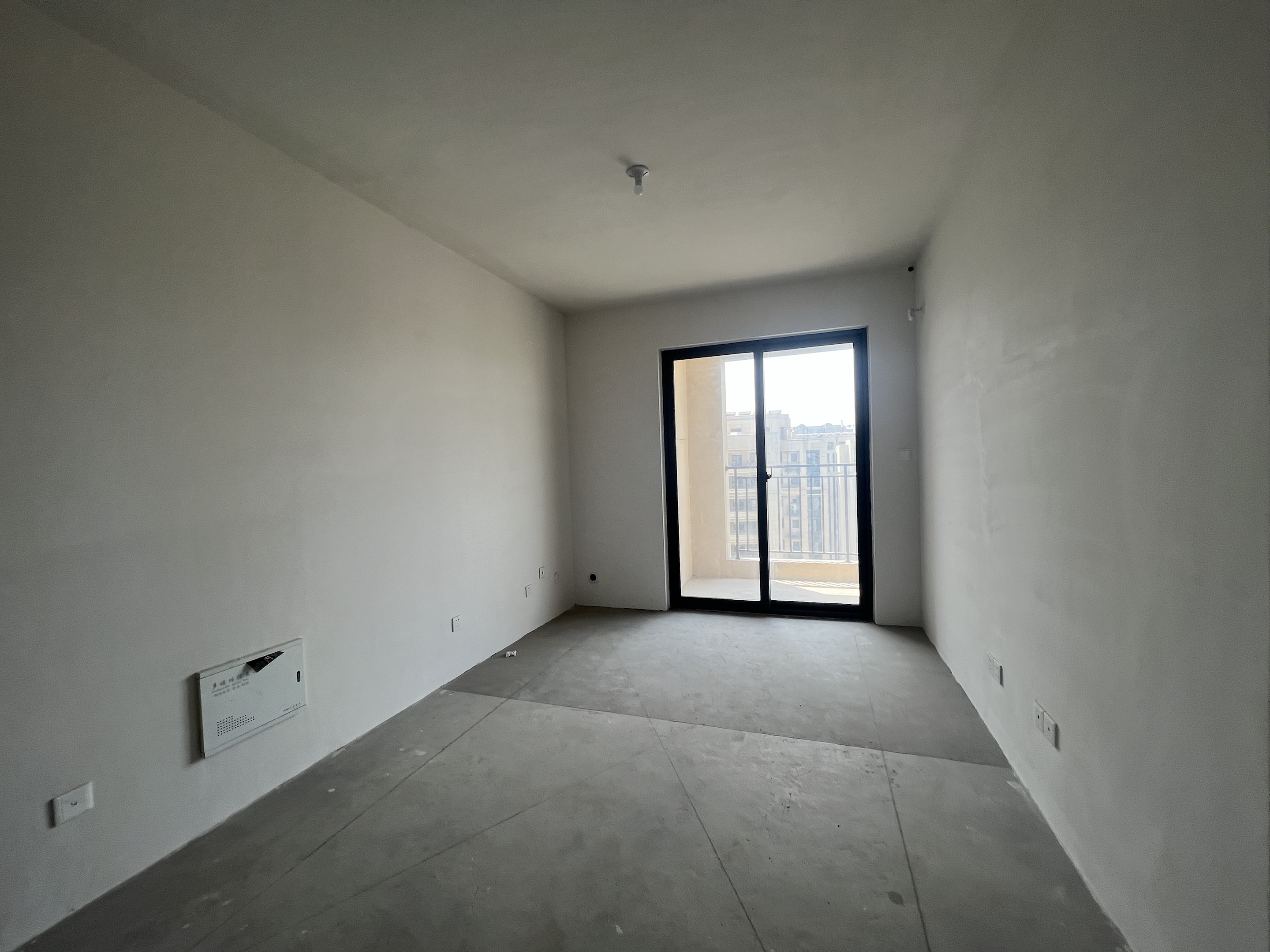 春溪集 3室2厅1卫 89m²