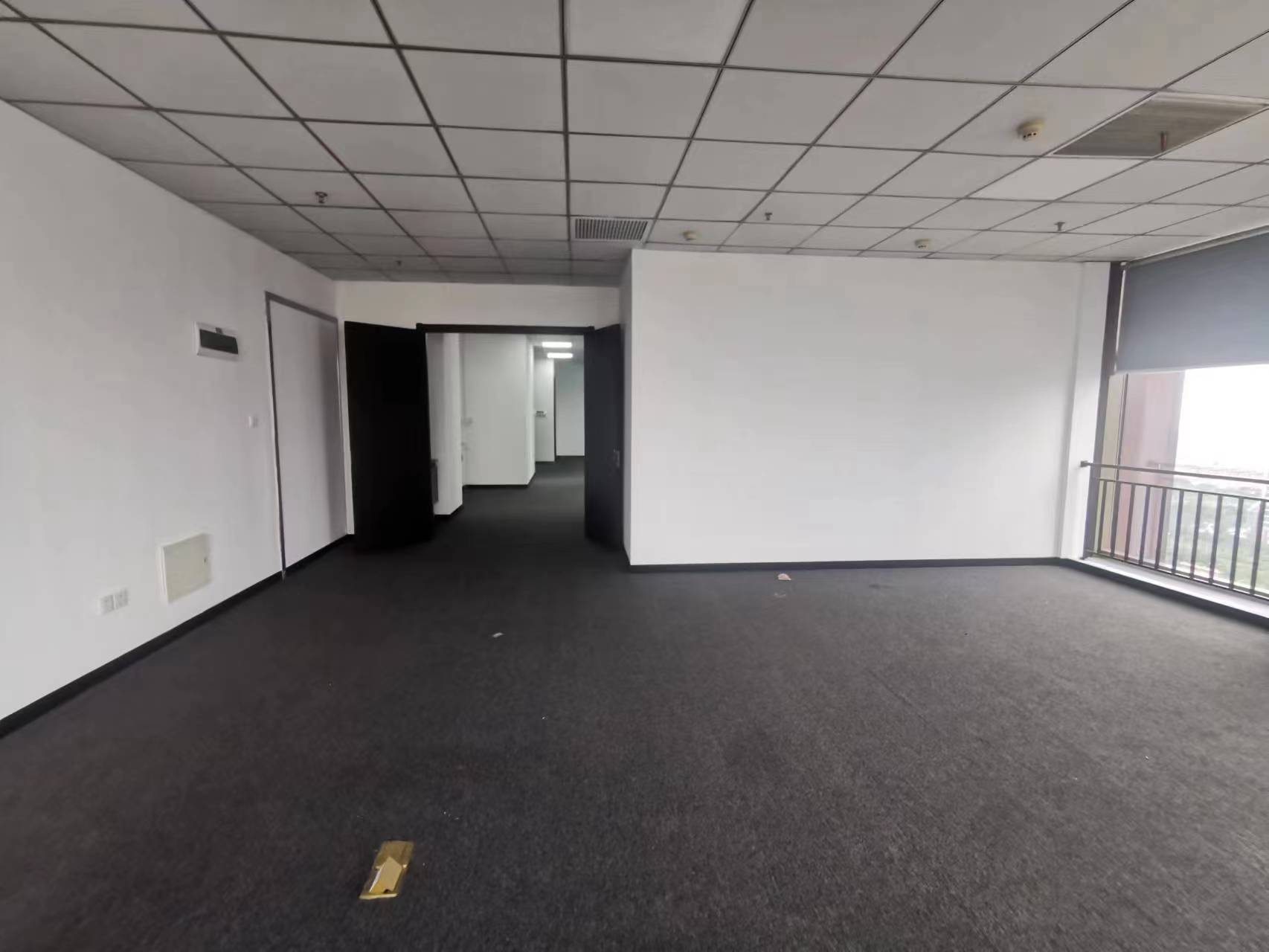 中南世纪城南区 3室2厅1卫 200m&sup2;