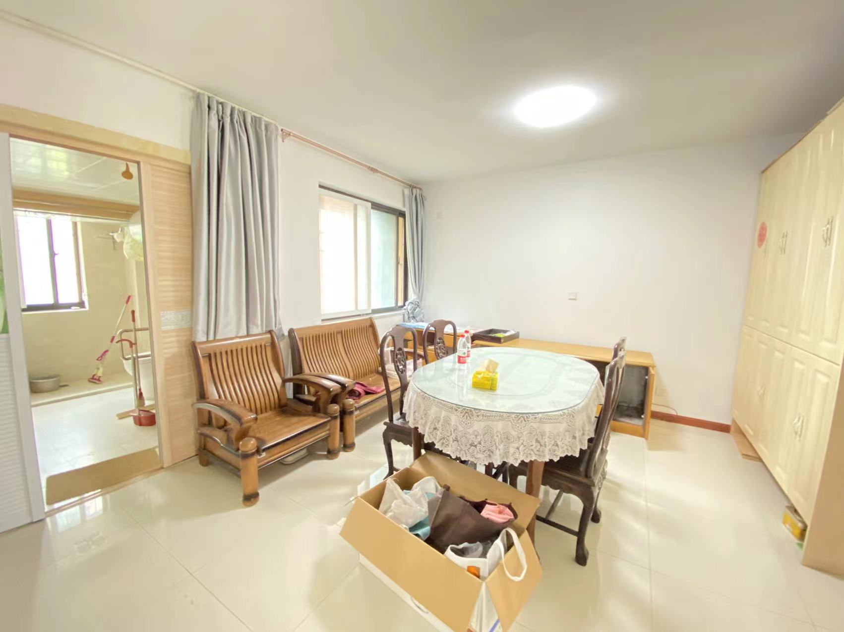 外滩花苑 3室1厅1卫 115m²