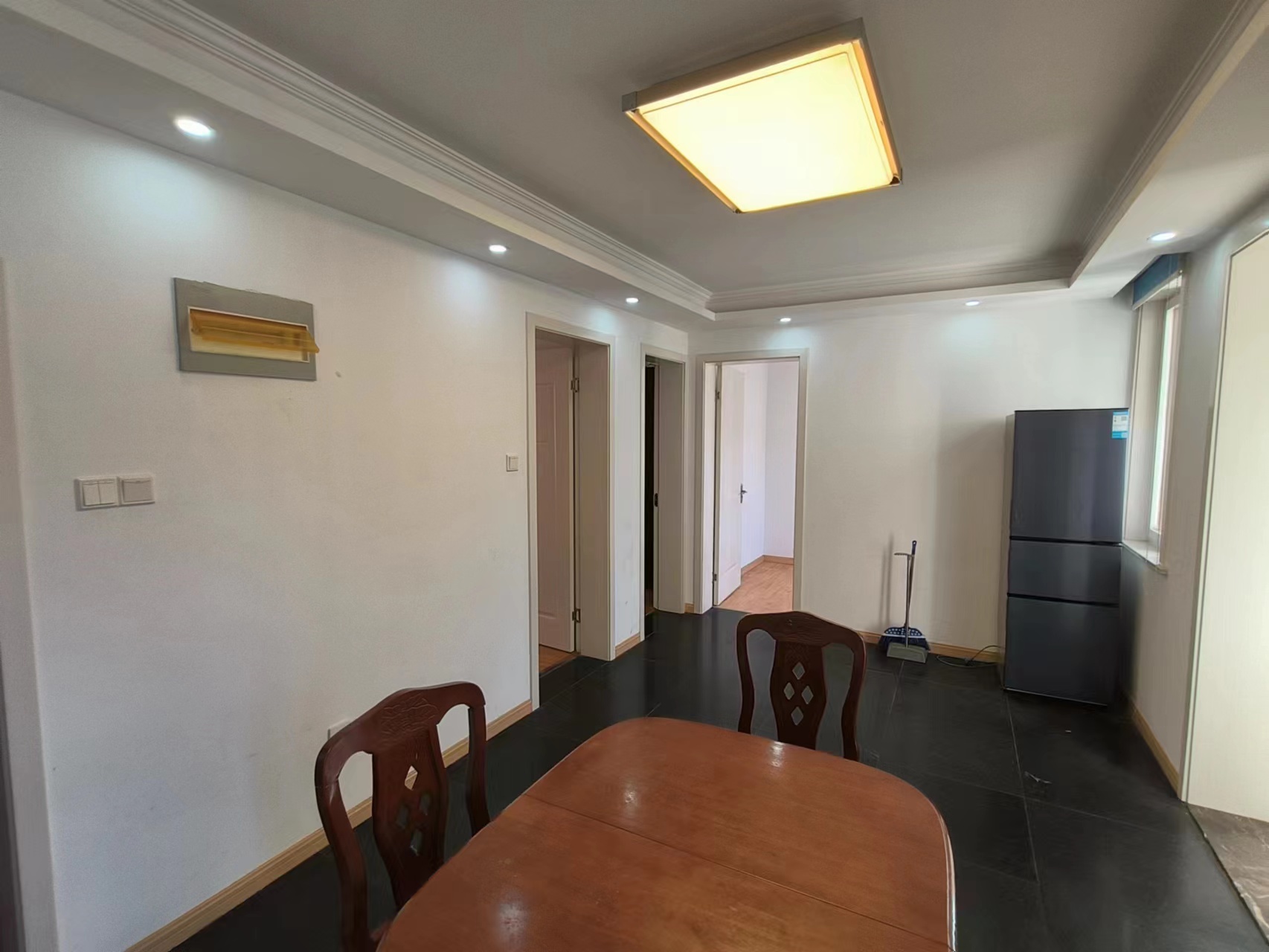 银花苑 3室1厅1卫 74.00m&sup2;