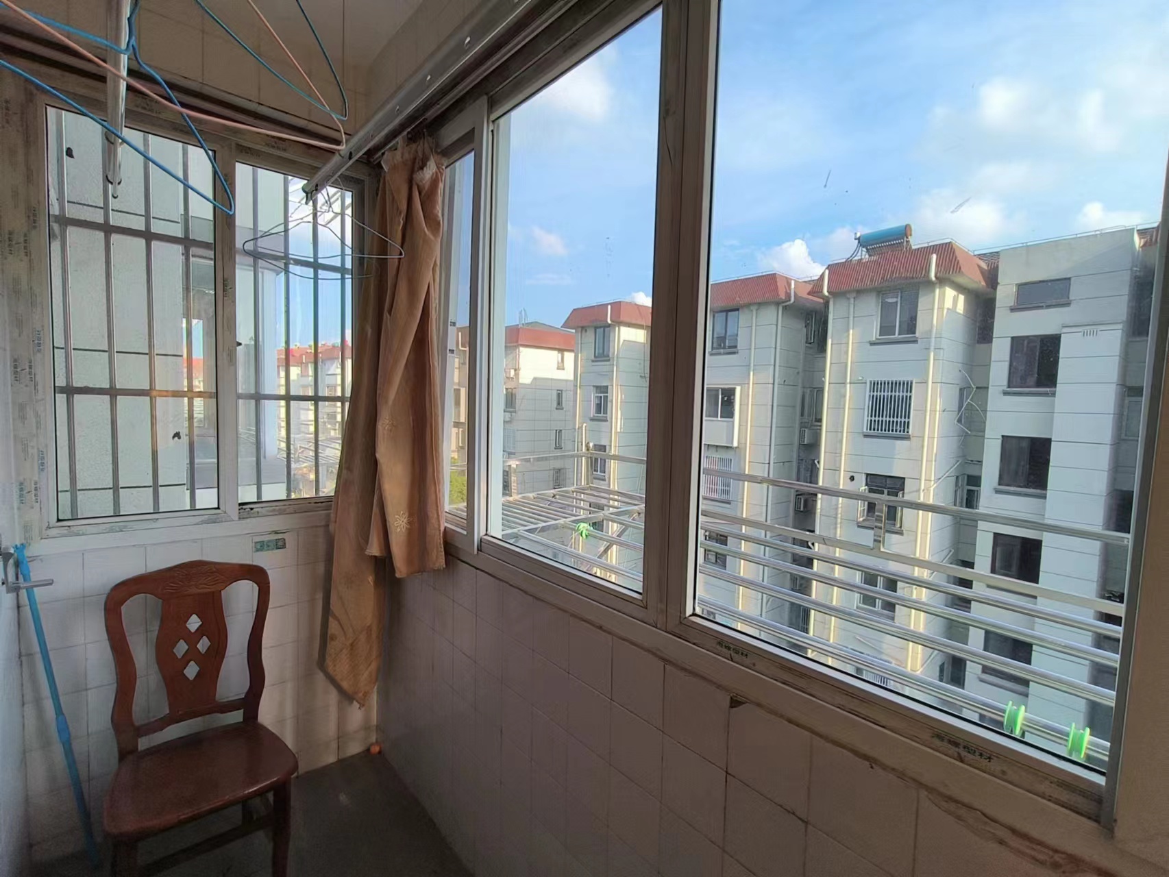 银花苑 3室1厅1卫 74.00m&sup2;