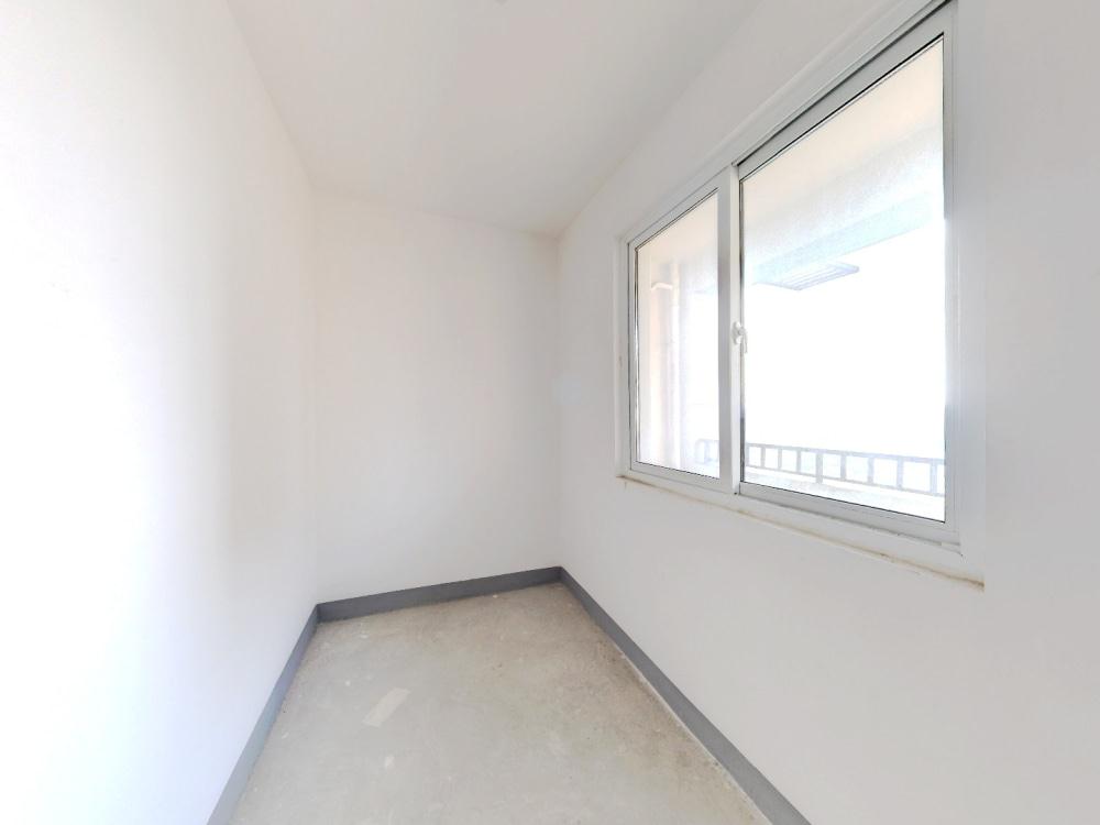 崇川星光域 3室2厅2卫 122.79m²