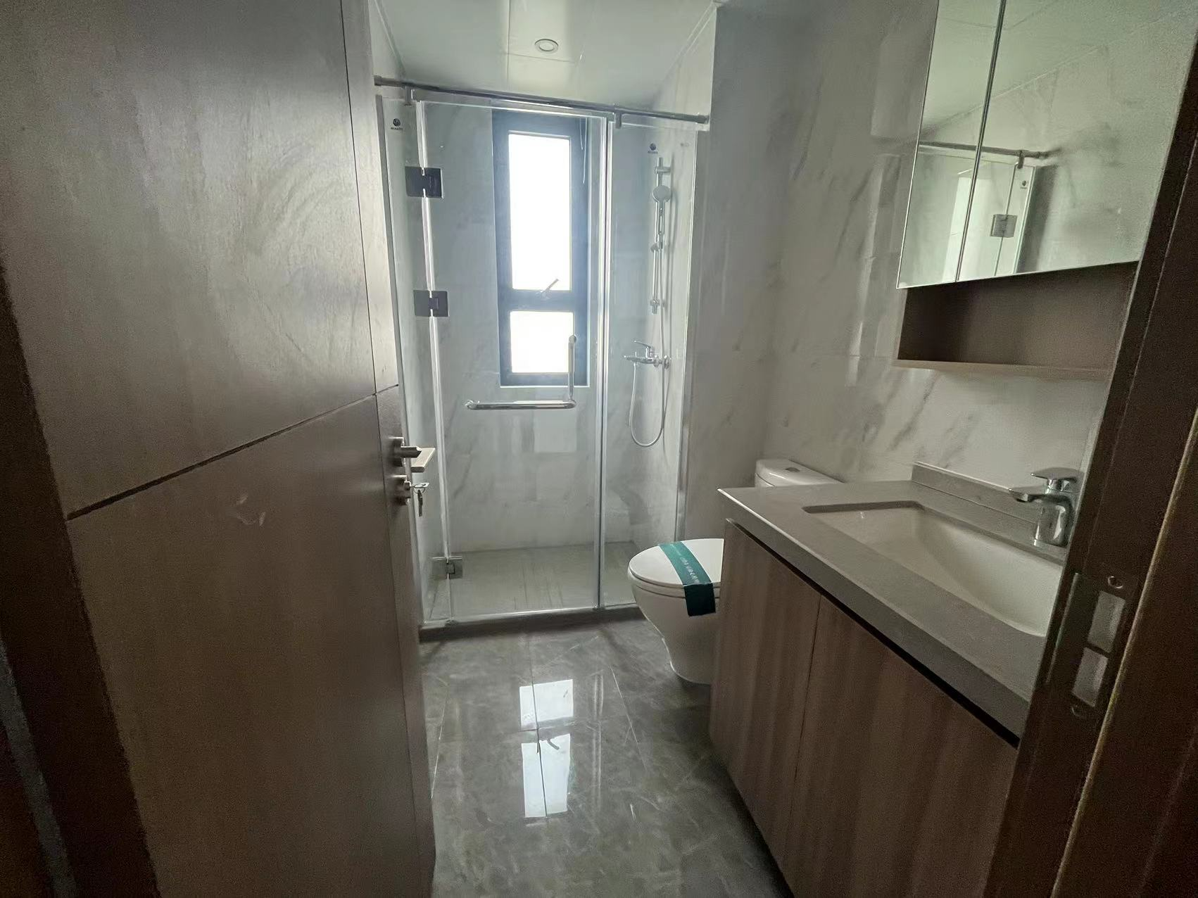 中海上东区 3室2厅2卫 127m&sup2;