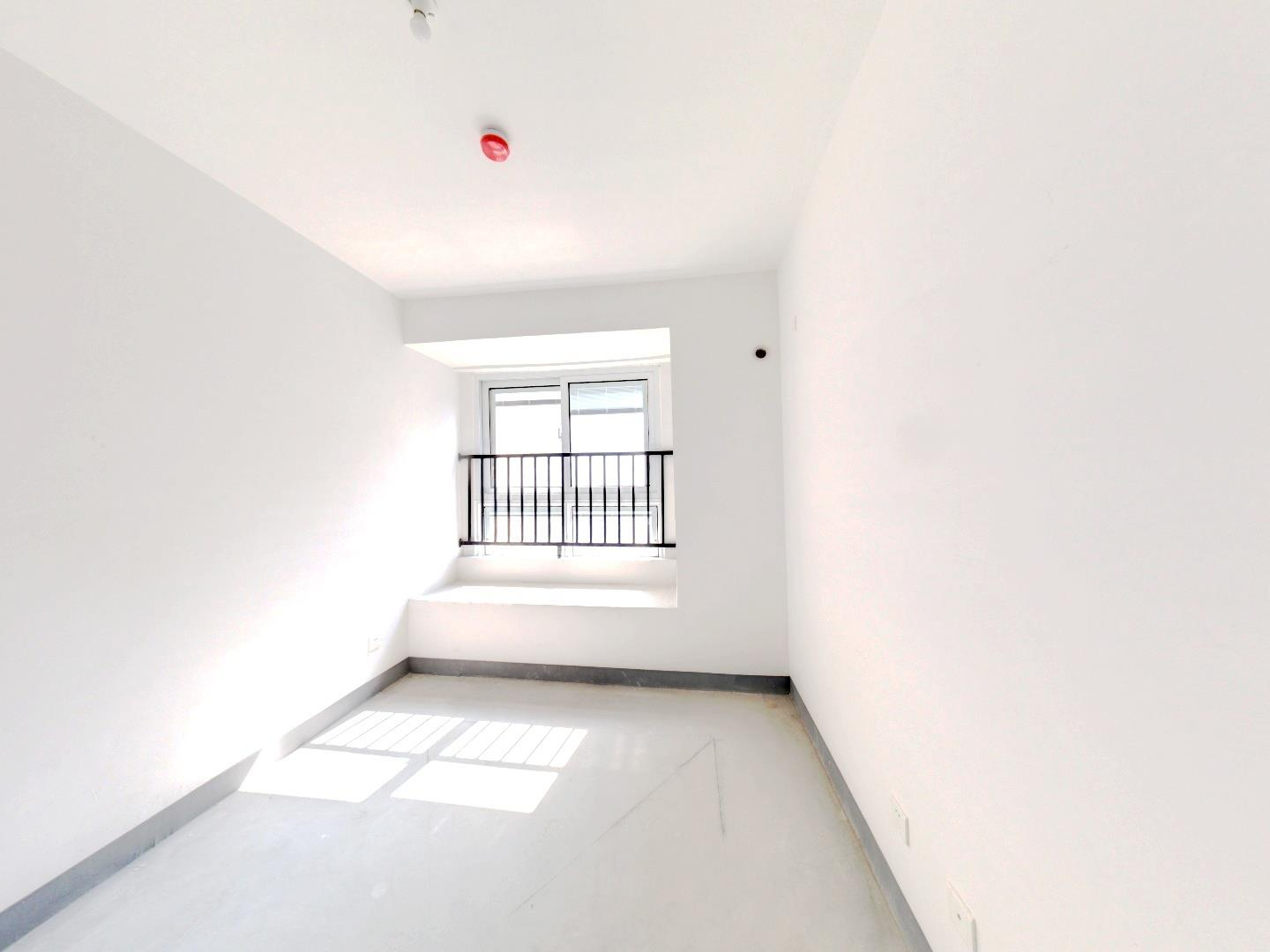 新城香溢紫郡 3室2厅1卫 97m&sup2;